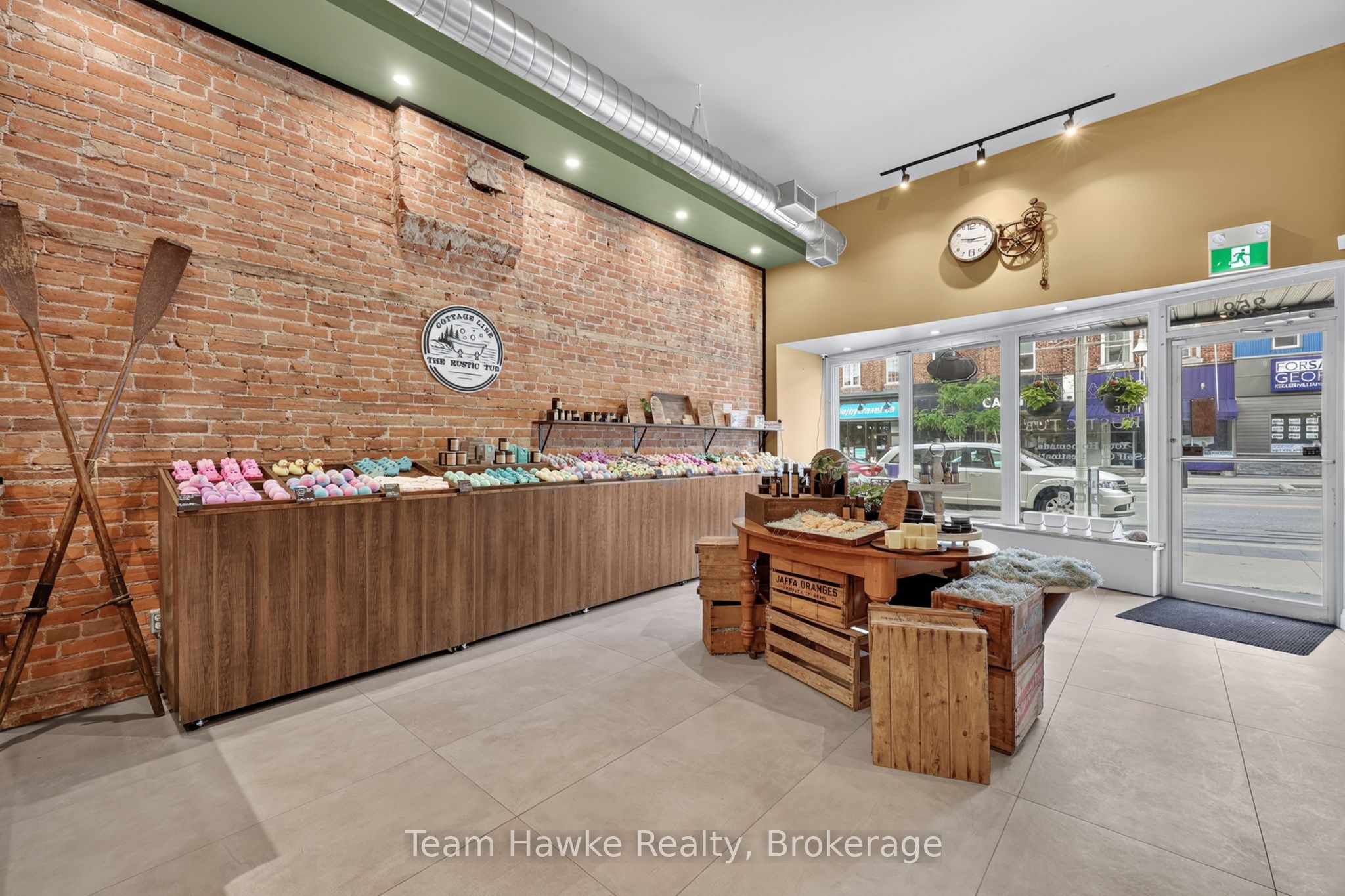 258 King Street Property Photo 5