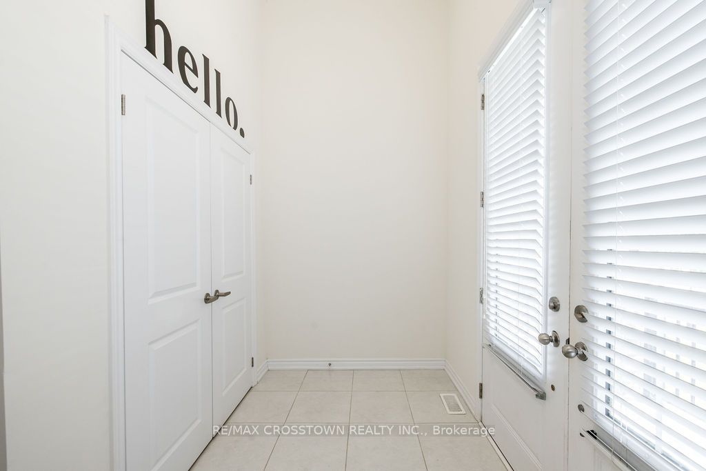 22 Simona Avenue Property Photo 4