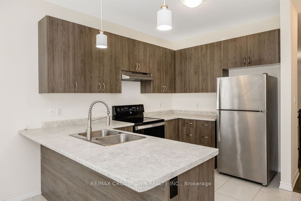 22 Simona Avenue Property Photo 15