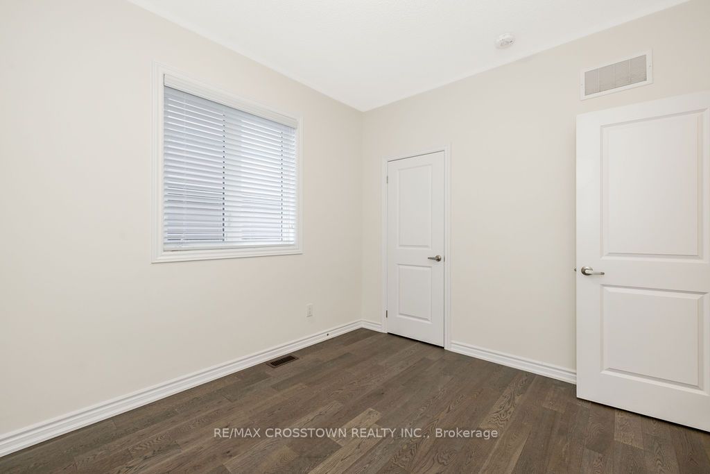 22 Simona Avenue Property Photo 28