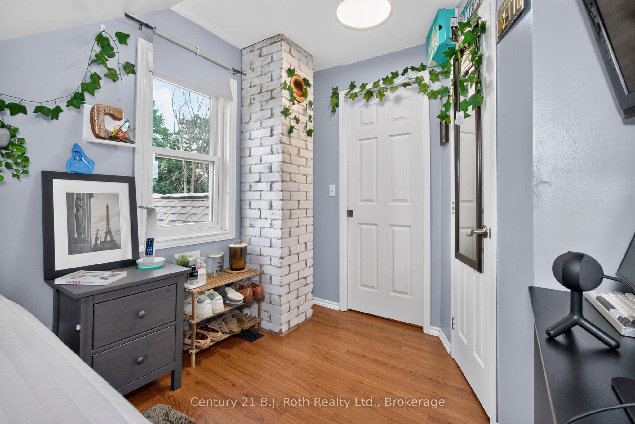 21 Maple Street Property Photo 29