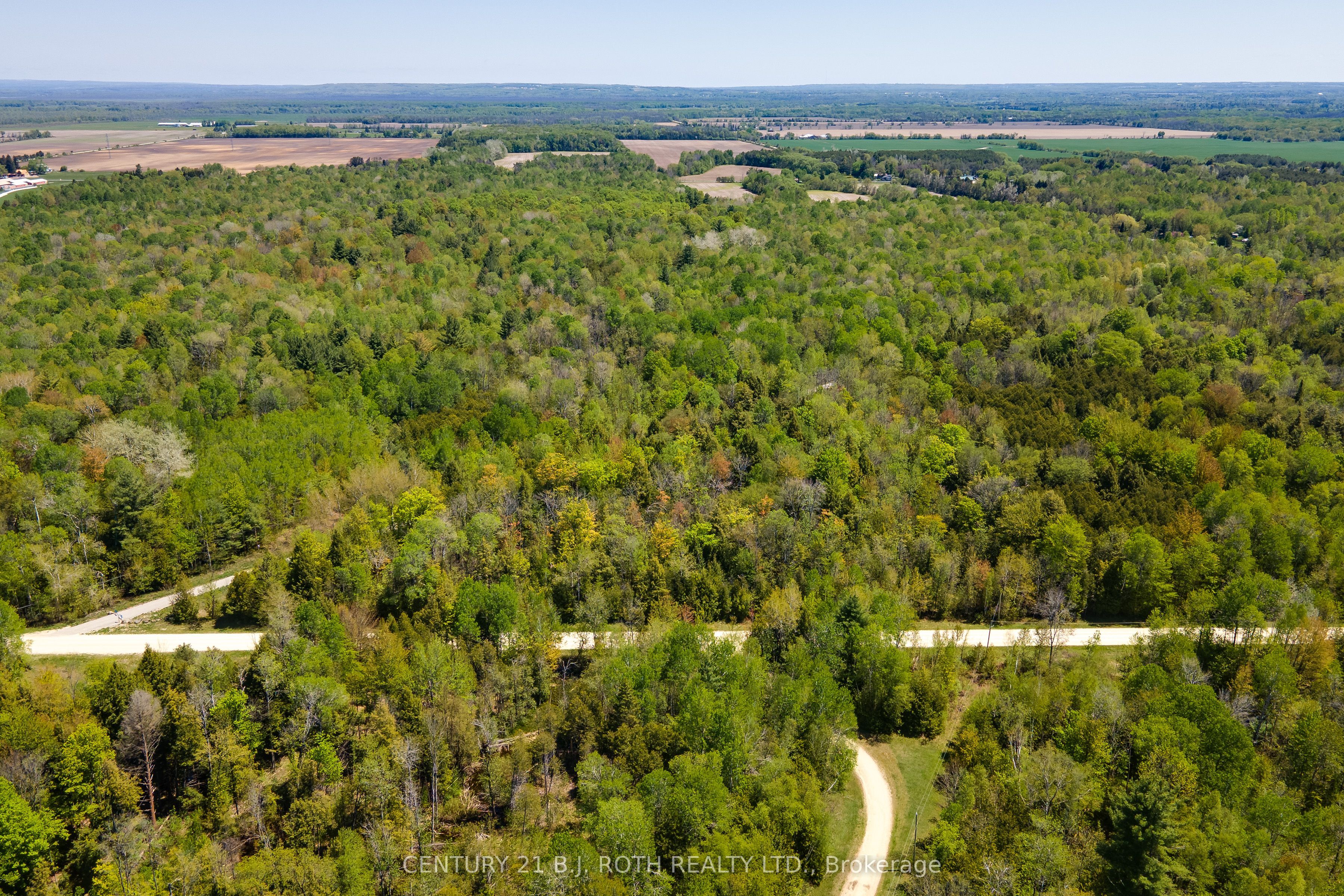 000 12/13 Side Road Property Photo 1
