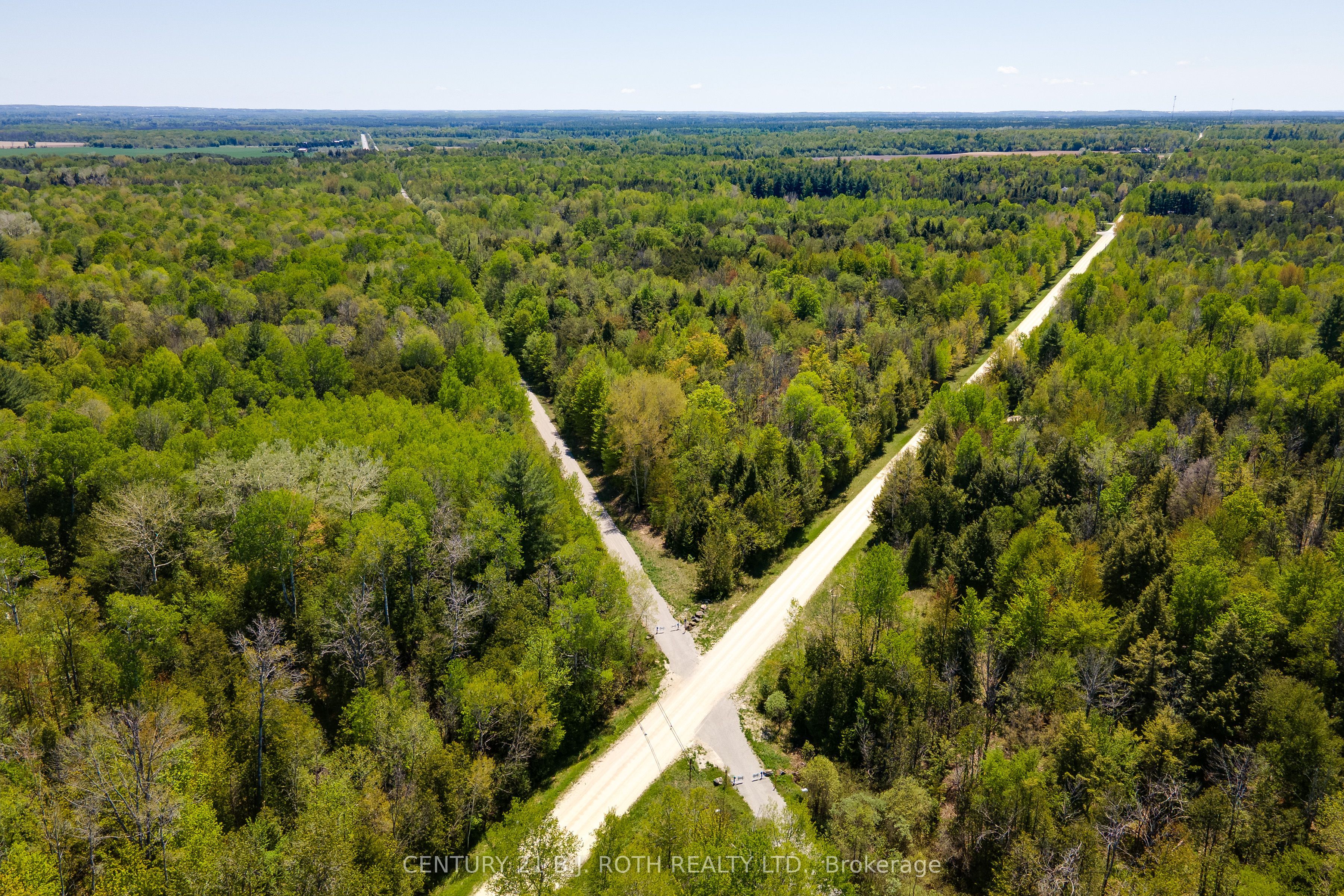 000 12/13 Side Road Property Photo 3
