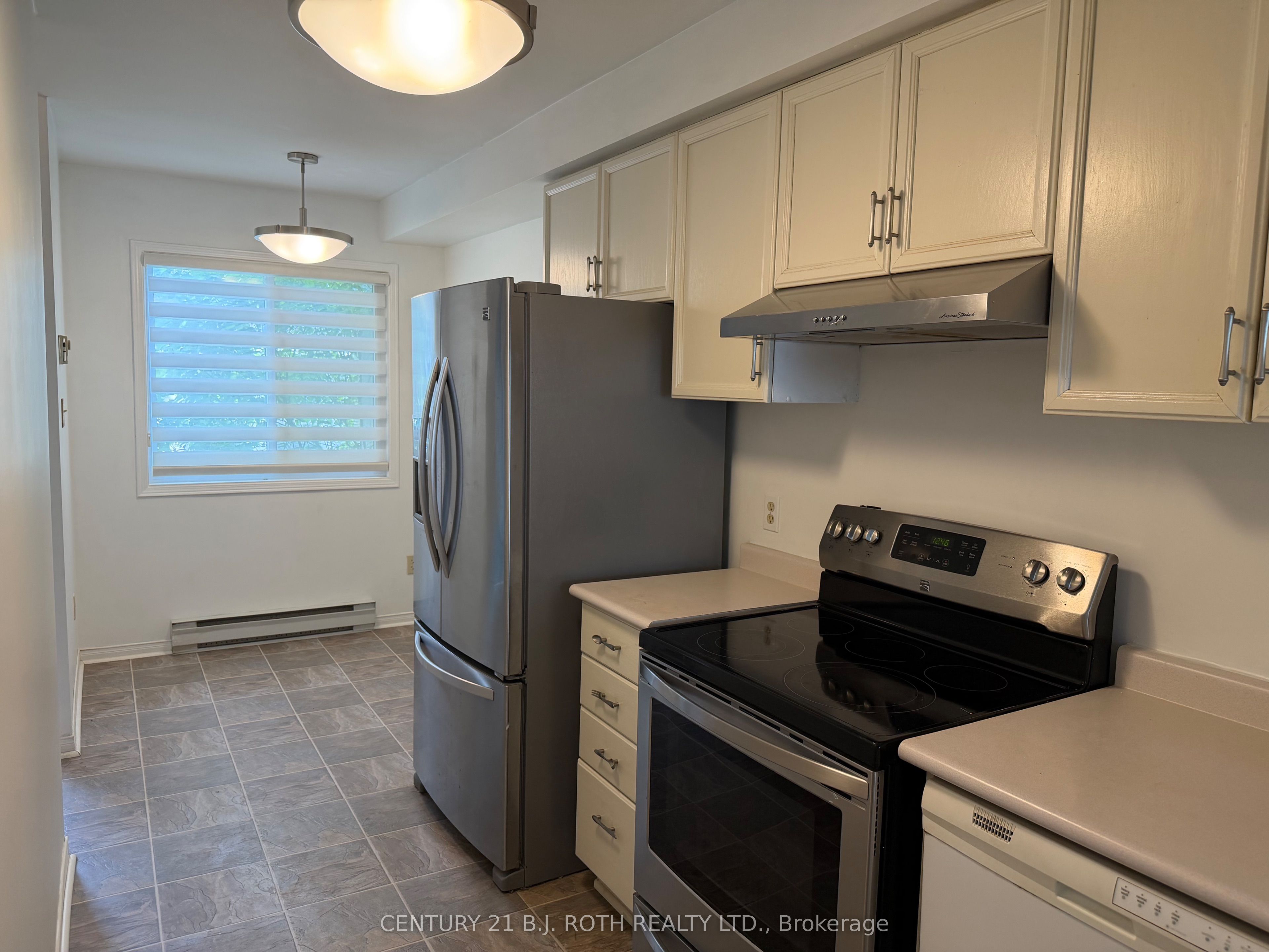 2 Laguna Parkway 2 Property Photo 3