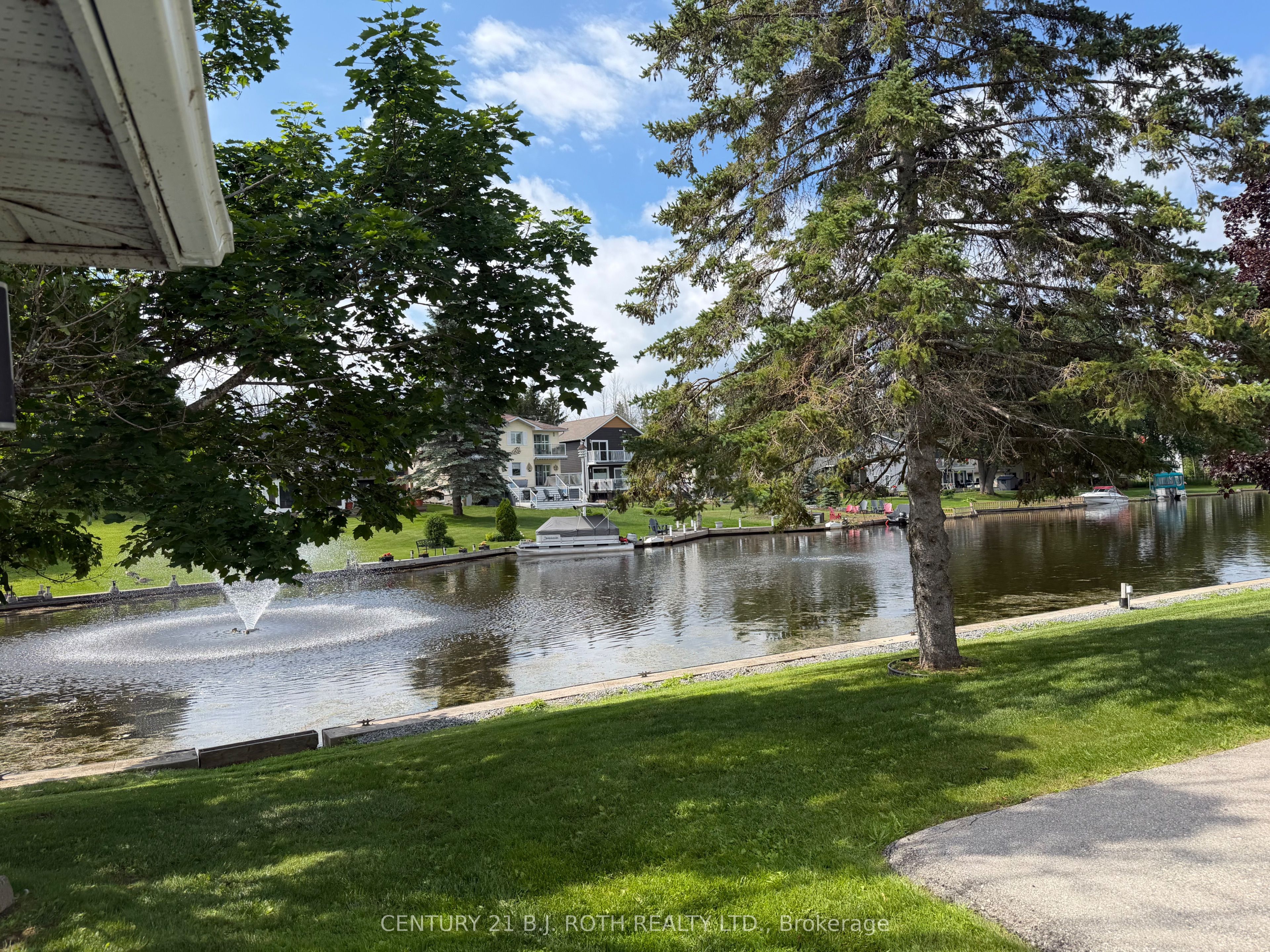 2 Laguna Parkway 2 Property Photo 15