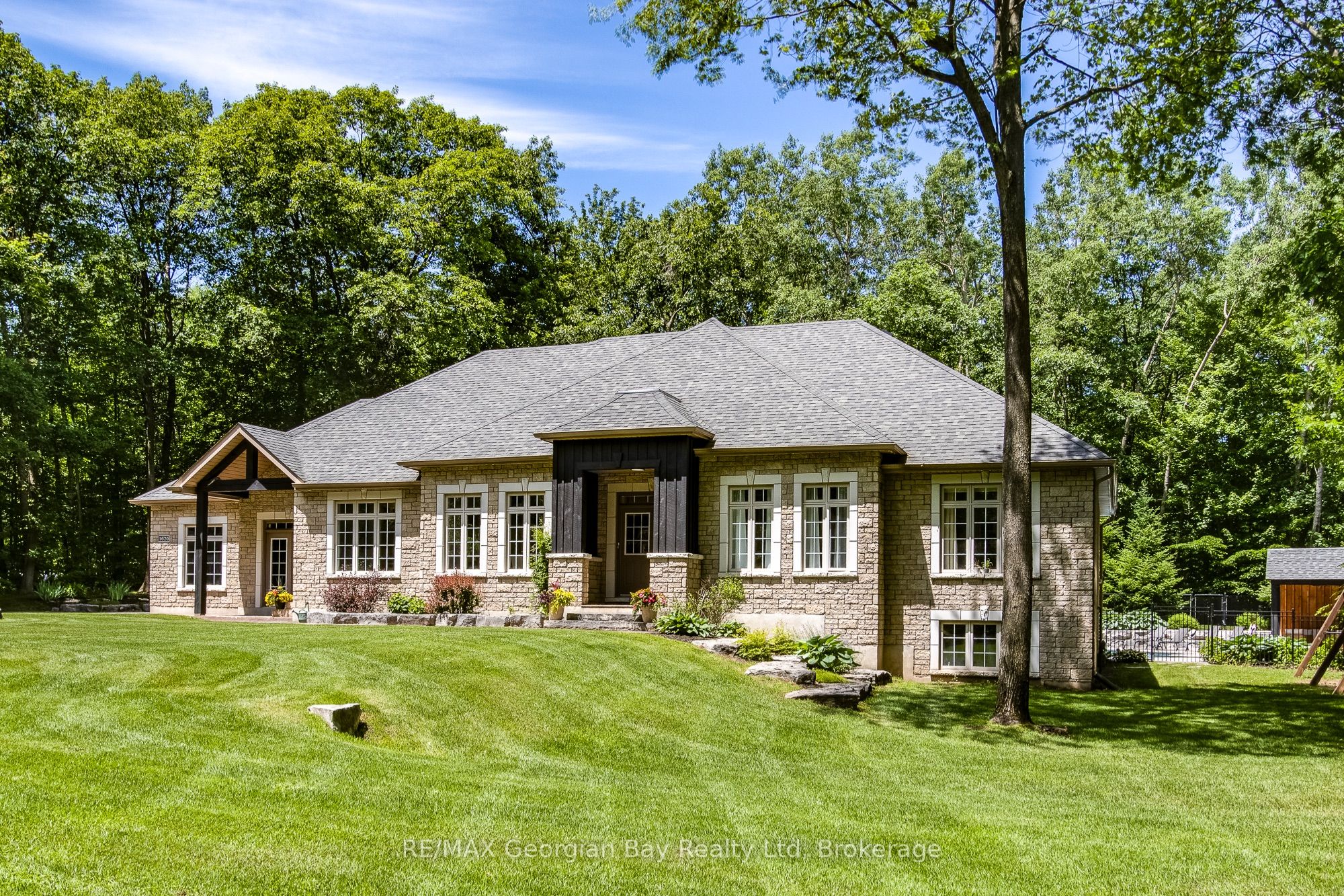 1620 Golf Link Road Property Photo 1