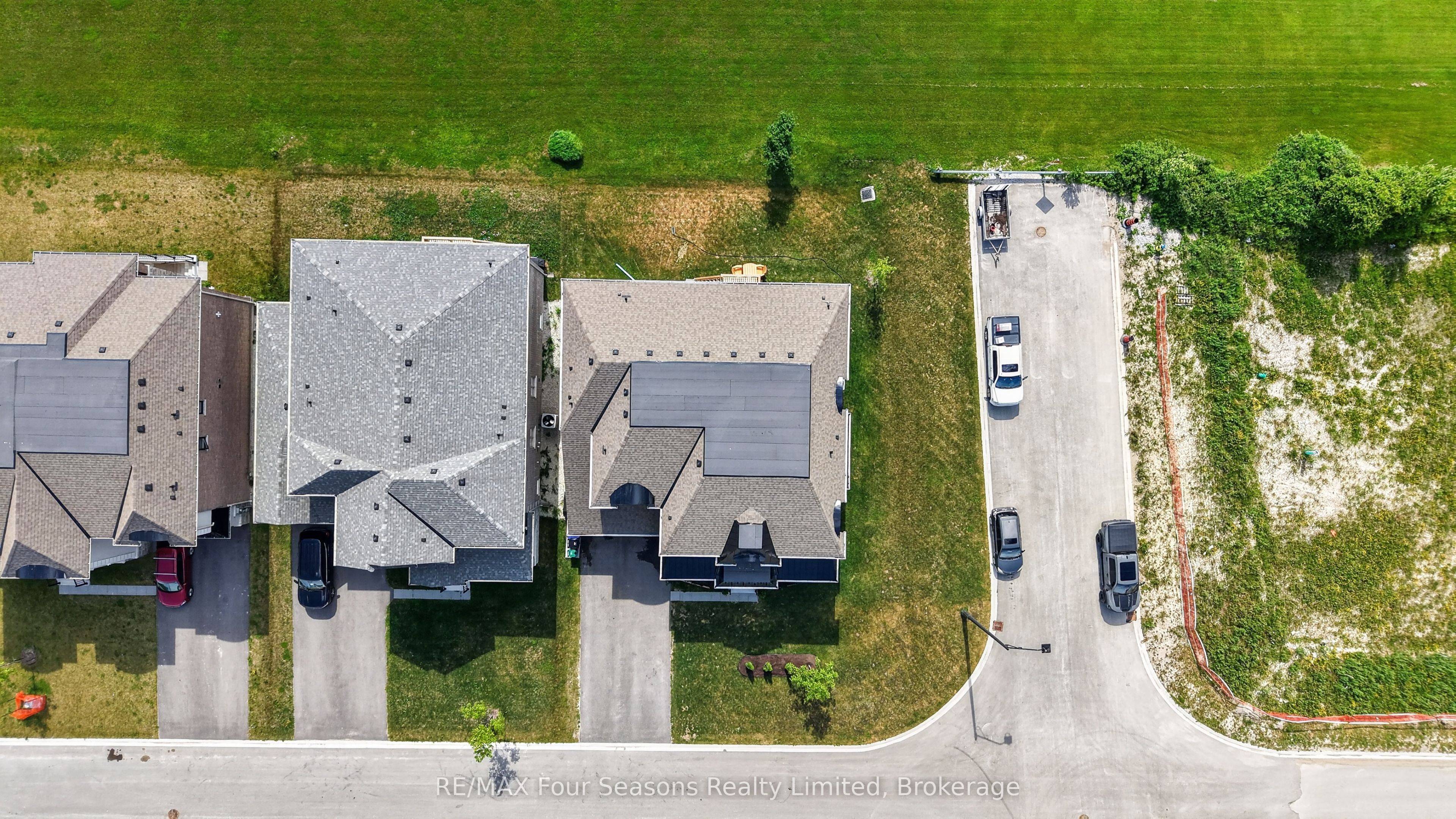 203 Coates Drive Property Photo 40