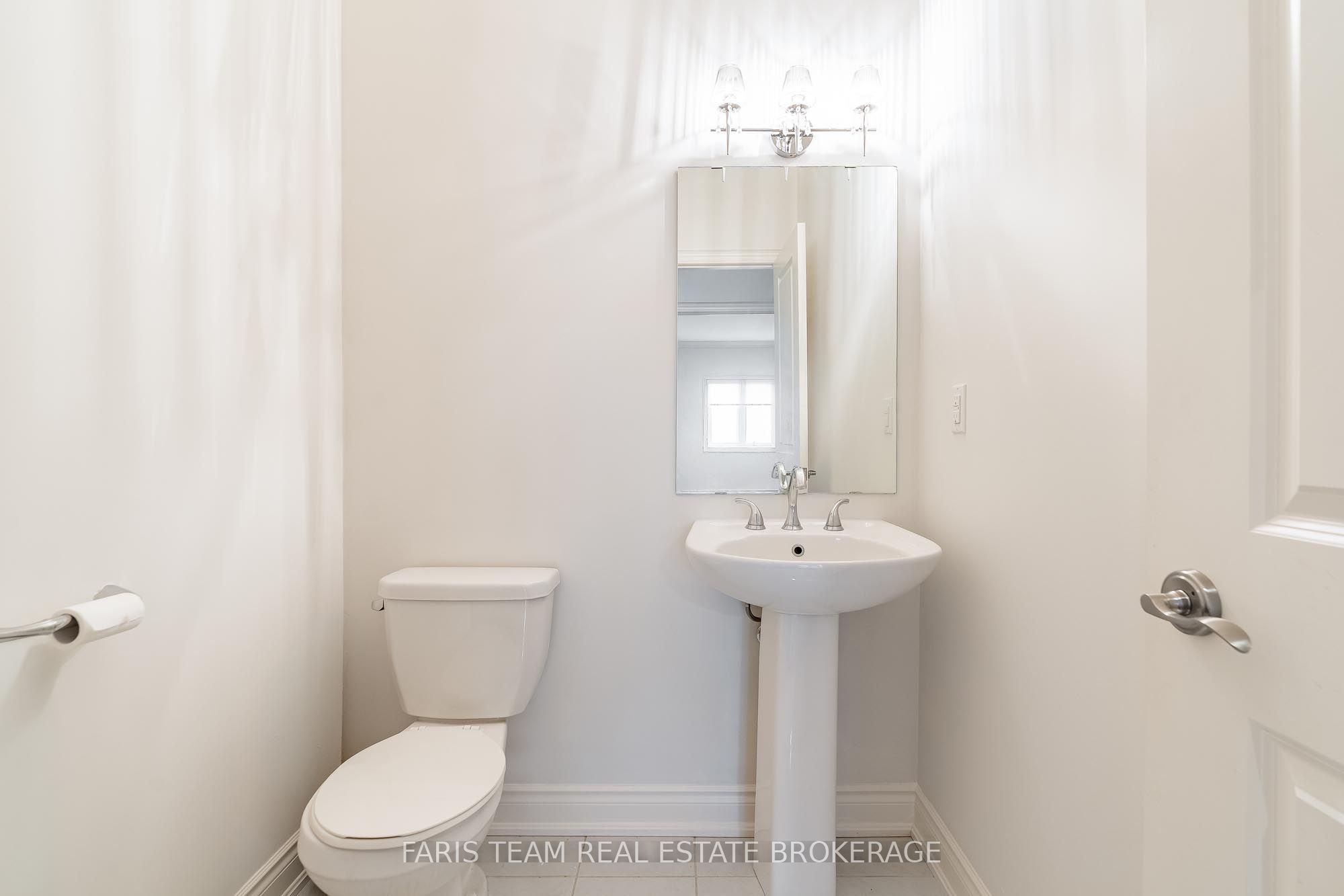 4 Diamond Valley Drive Property Photo 27