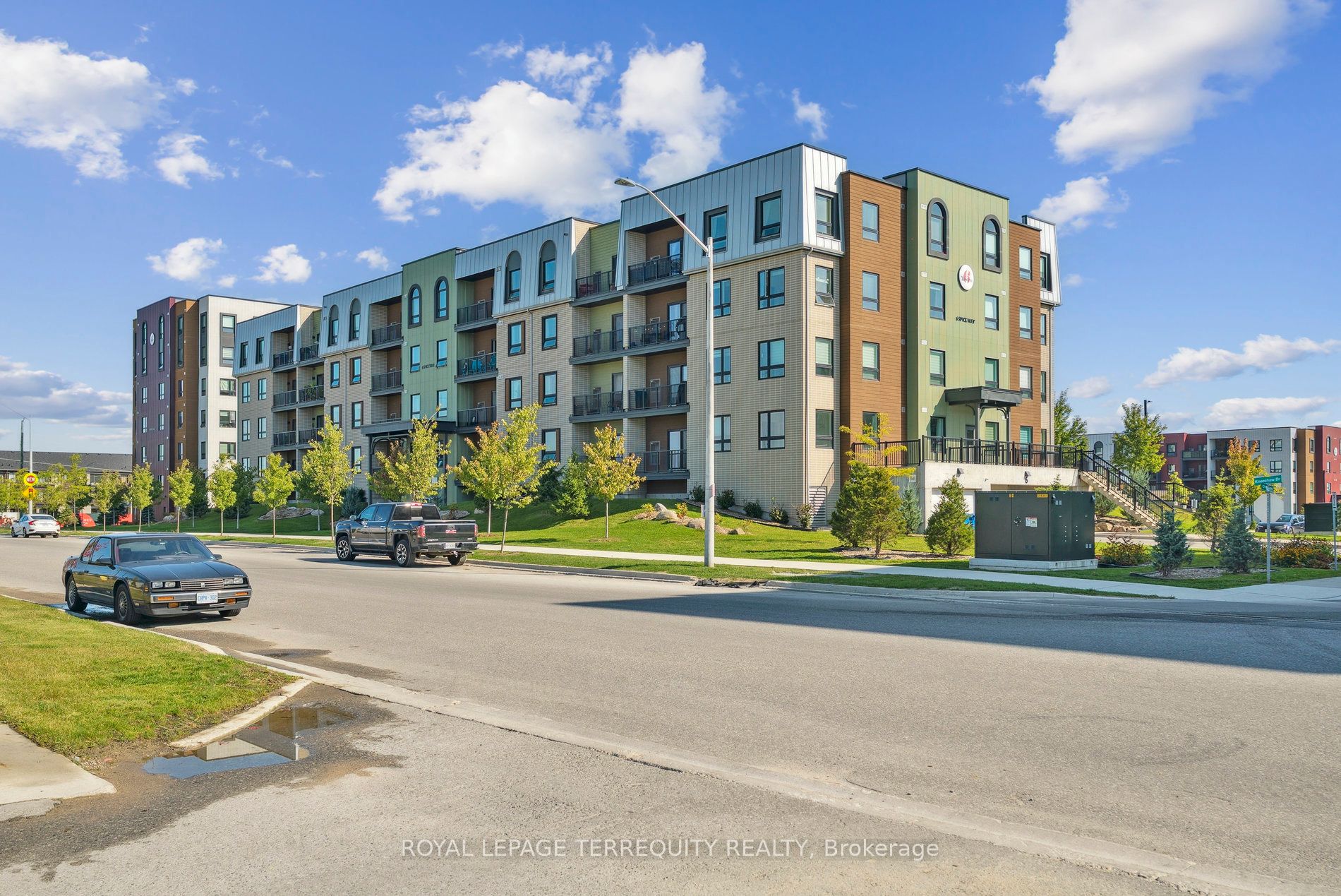 6 Spice Way 102 Property Photo 1