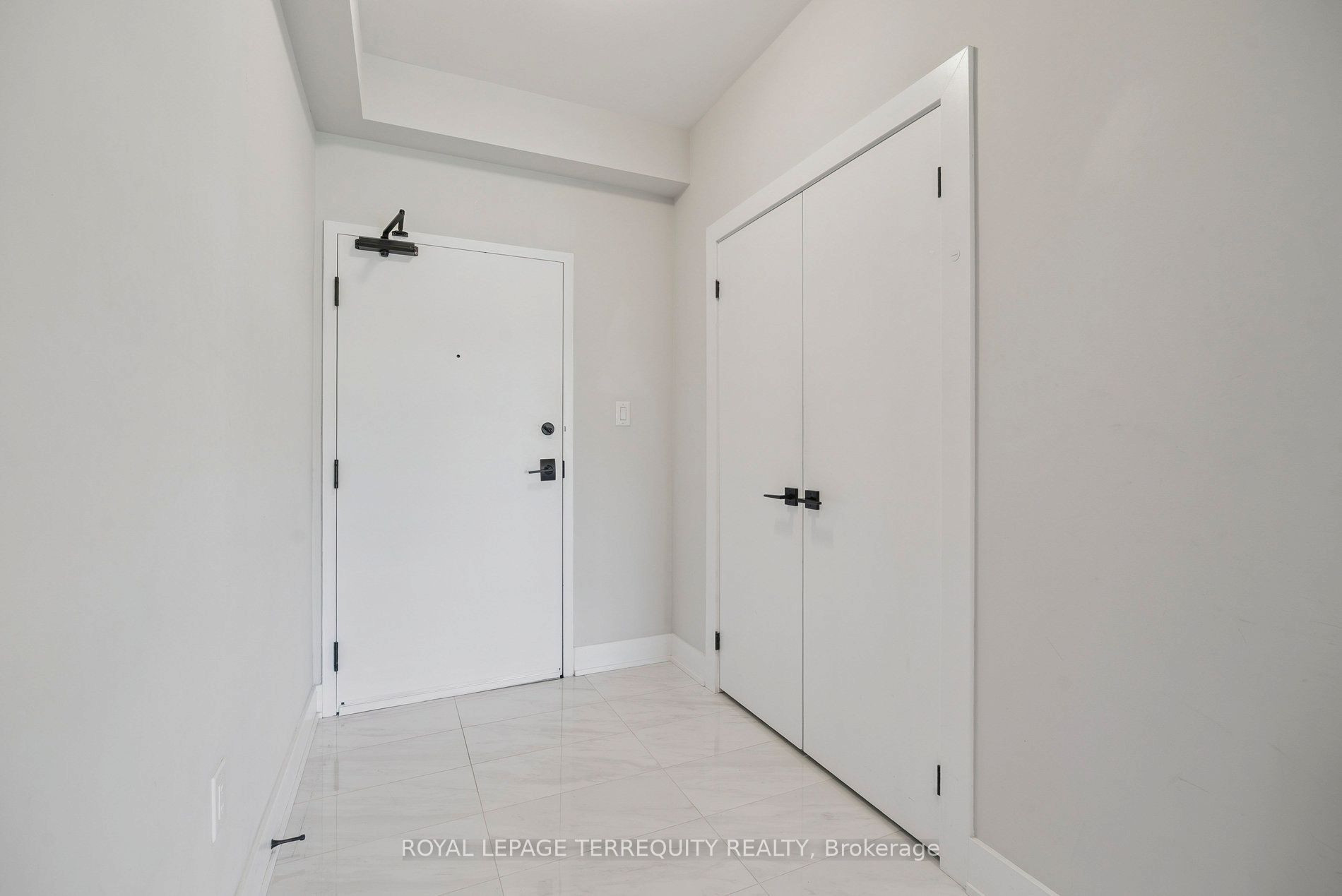 6 Spice Way 102 Property Photo 16