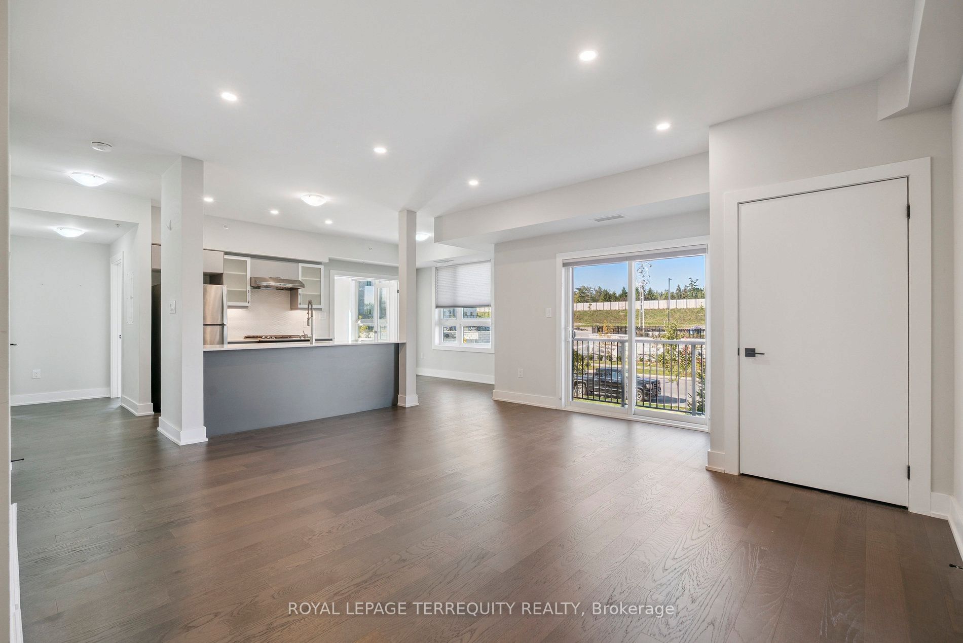 6 Spice Way 102 Property Photo 17