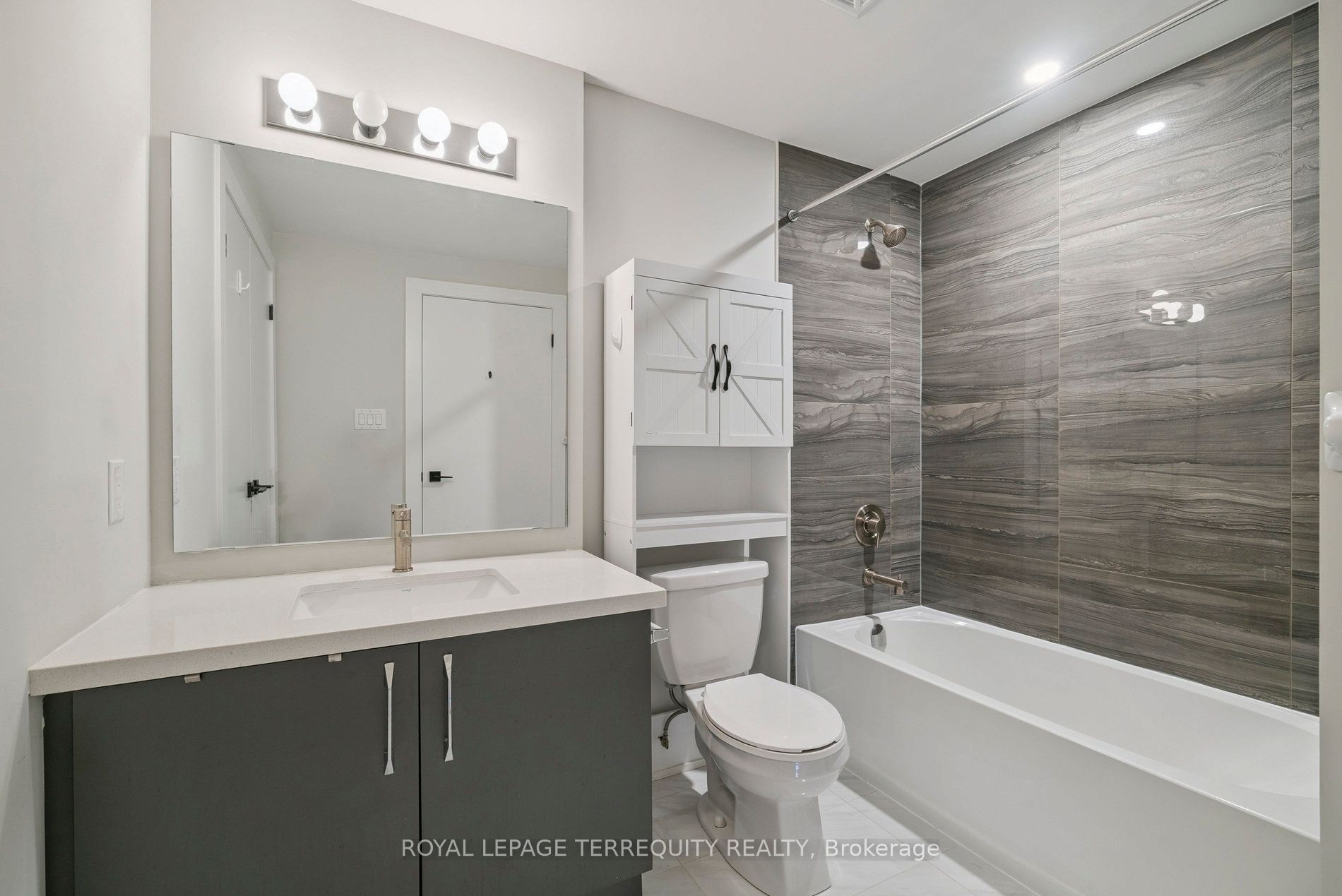 6 Spice Way 102 Property Photo 34