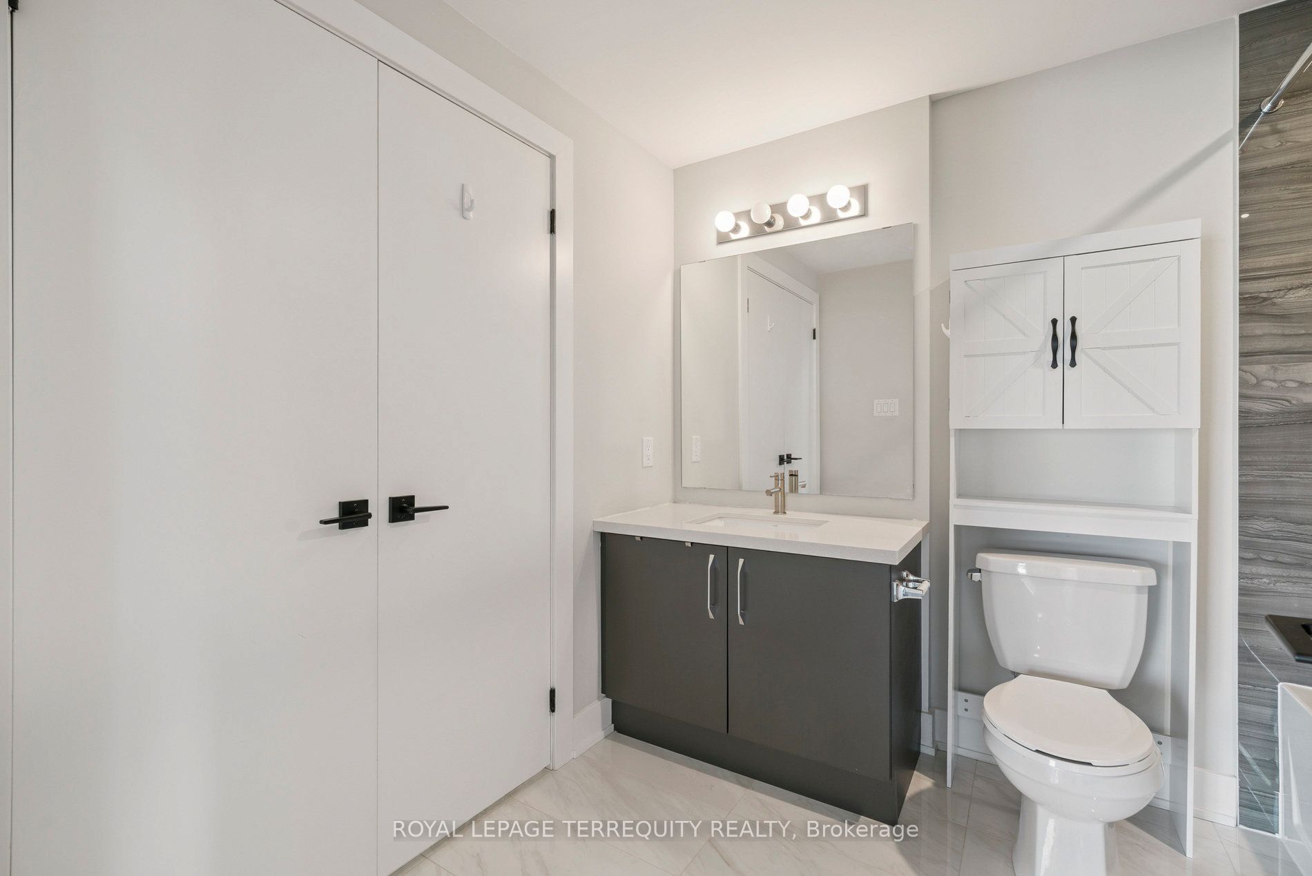 6 Spice Way 102 Property Photo 37