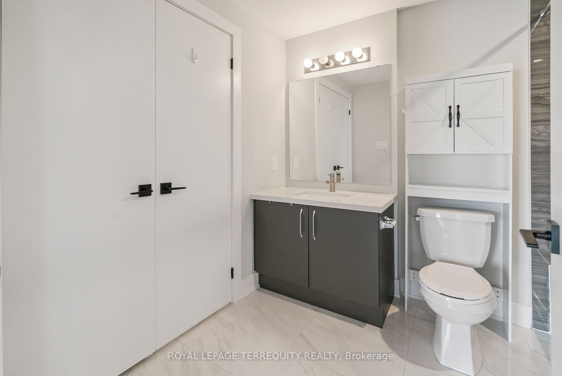 6 Spice Way 102 Property Photo 38