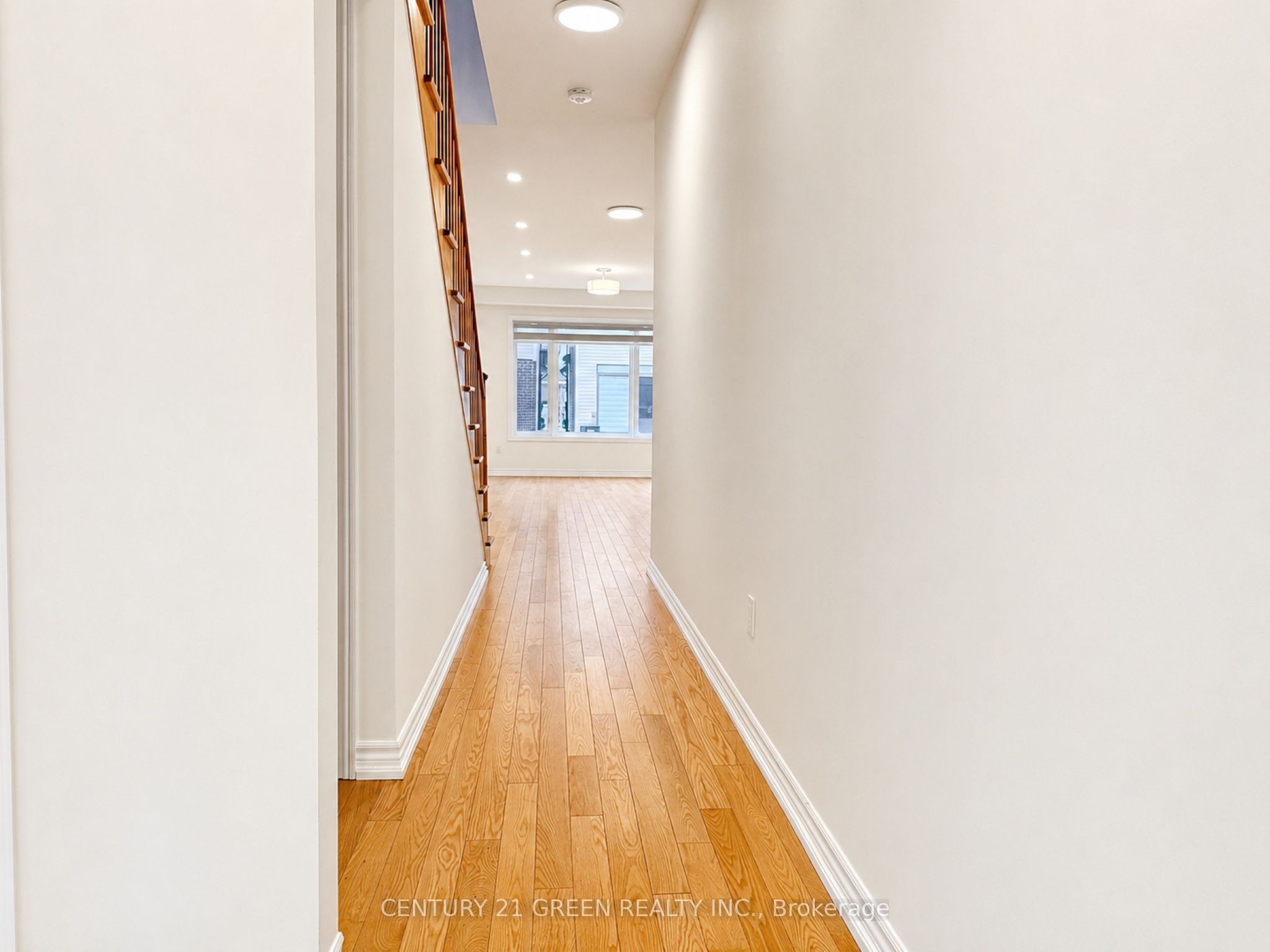 41 Durham Avenue Property Photo 4