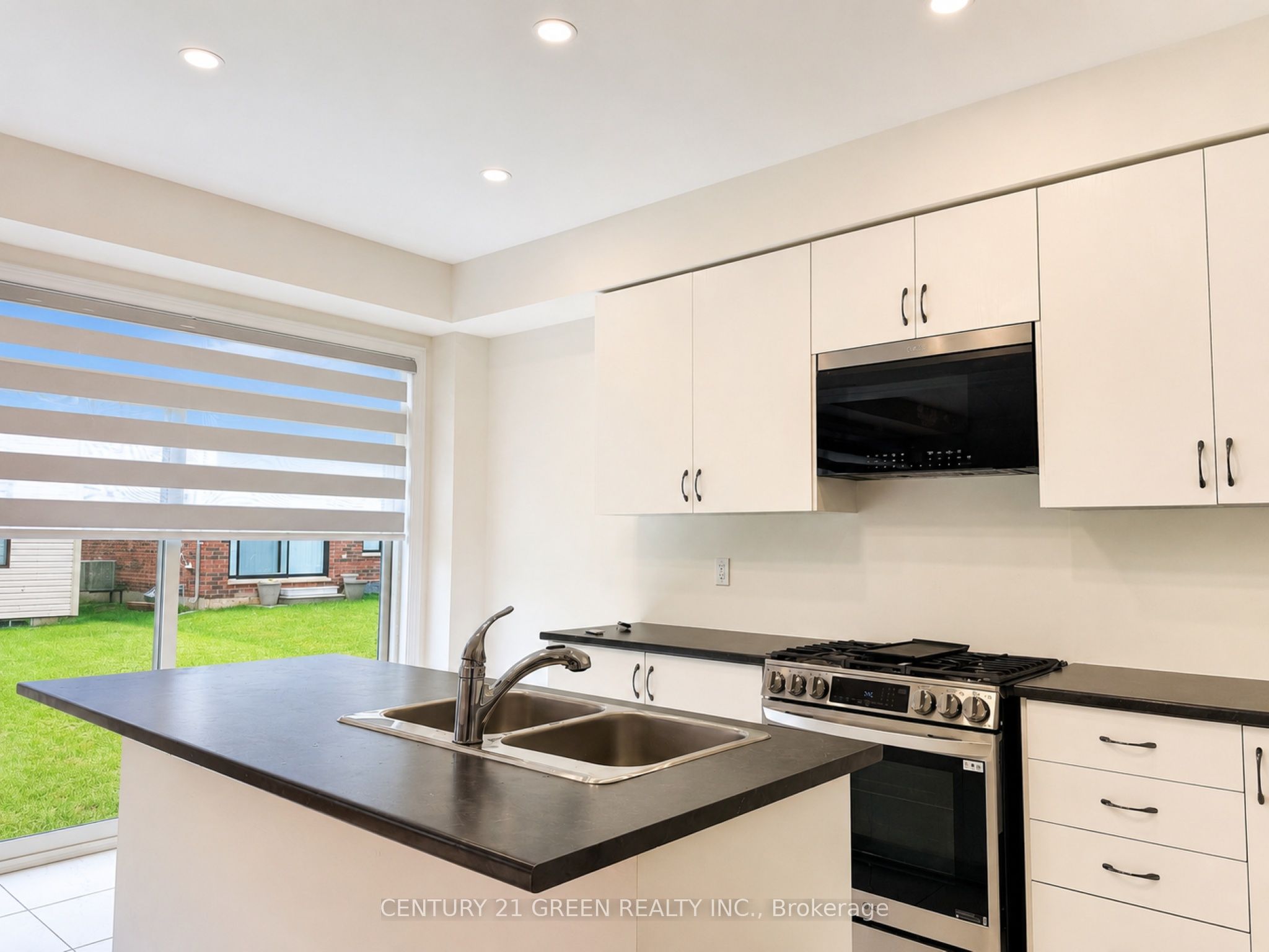 41 Durham Avenue Property Photo 14