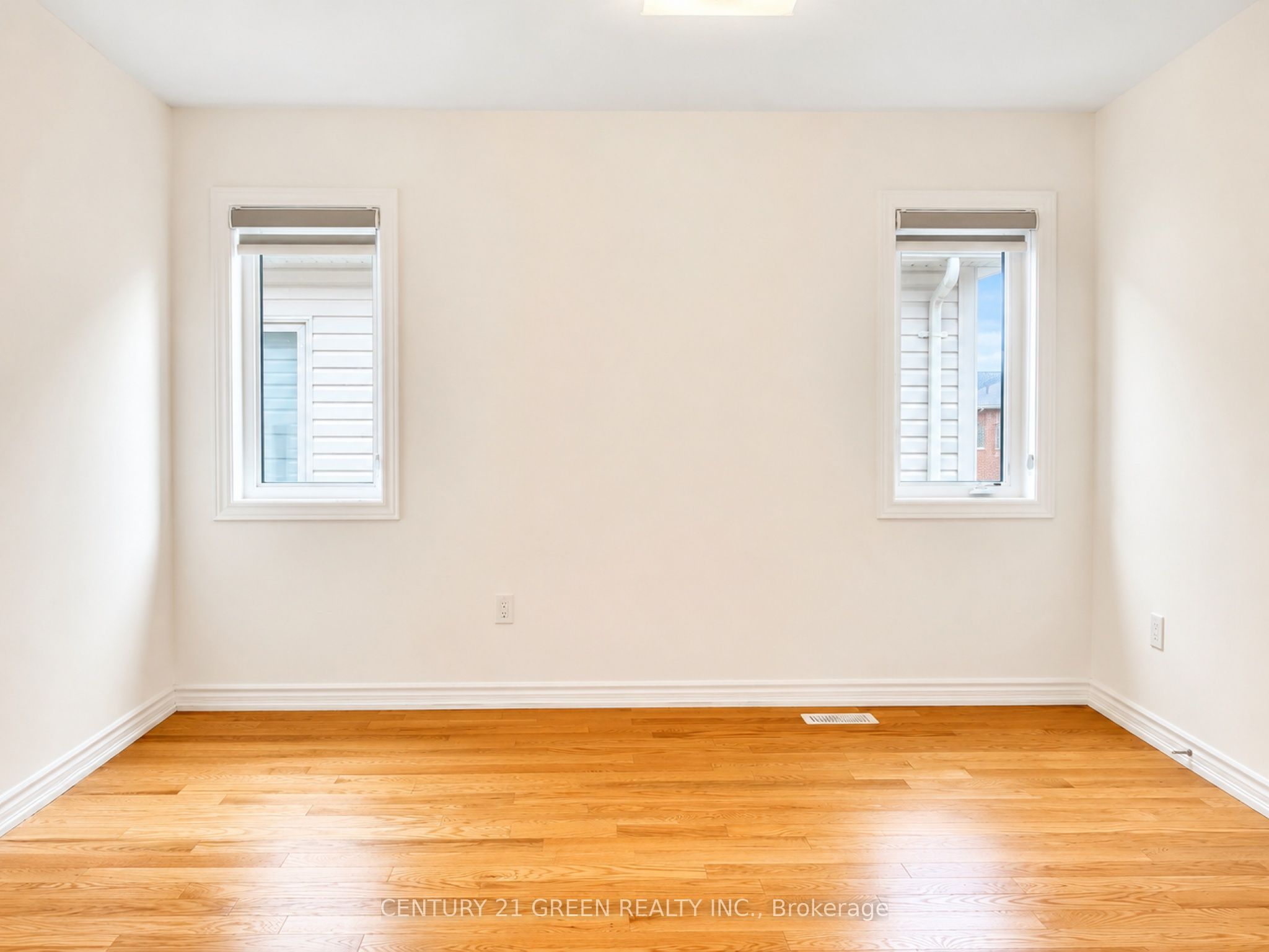 41 Durham Avenue Property Photo 25