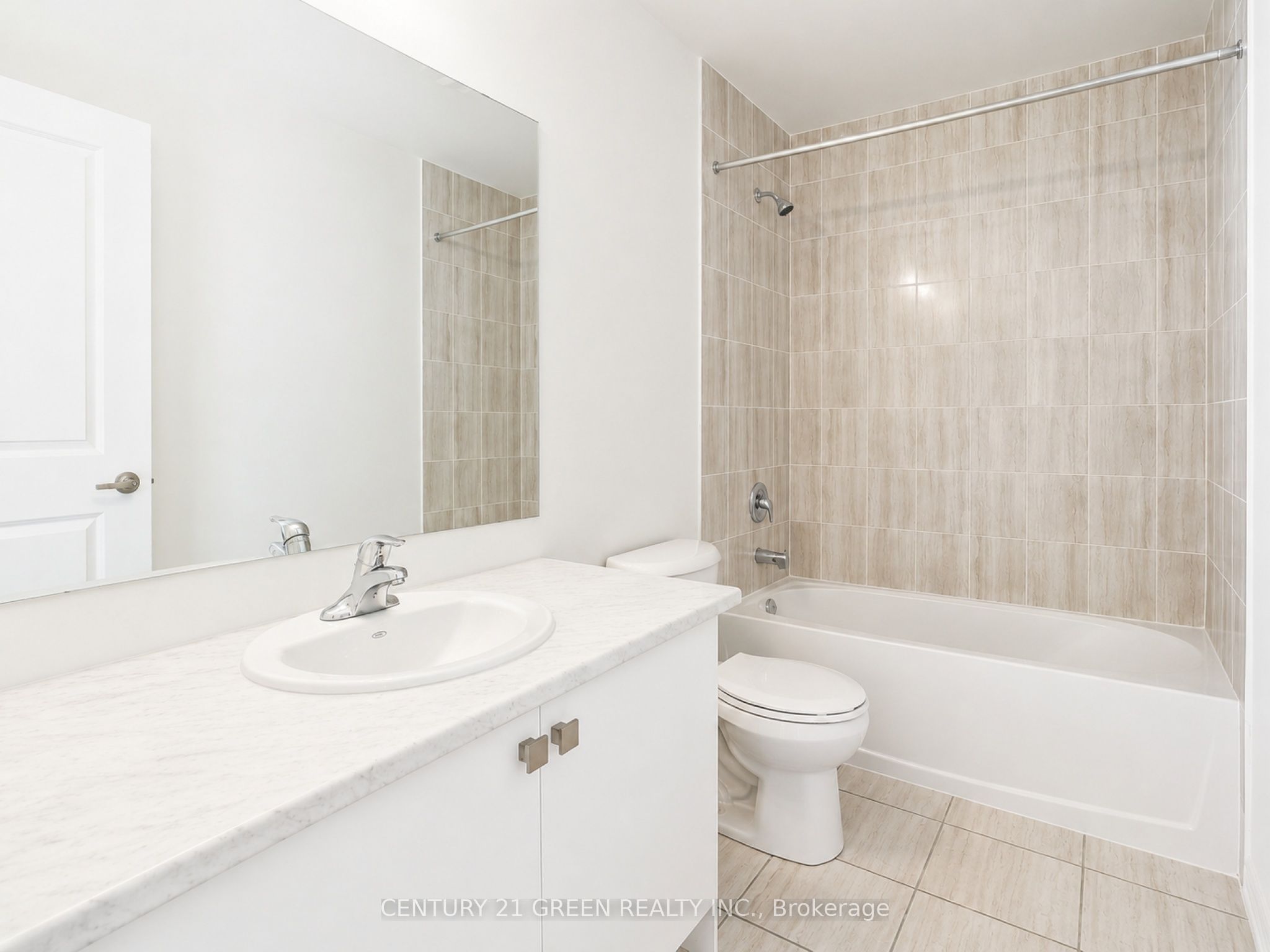 41 Durham Avenue Property Photo 28