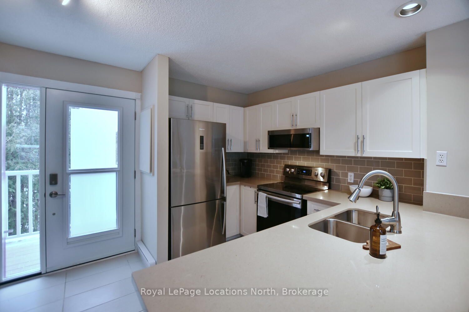 49 Trott Boulevard 176 Property Photo 6