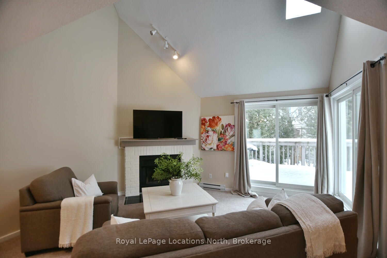 49 Trott Boulevard 176 Property Photo 21