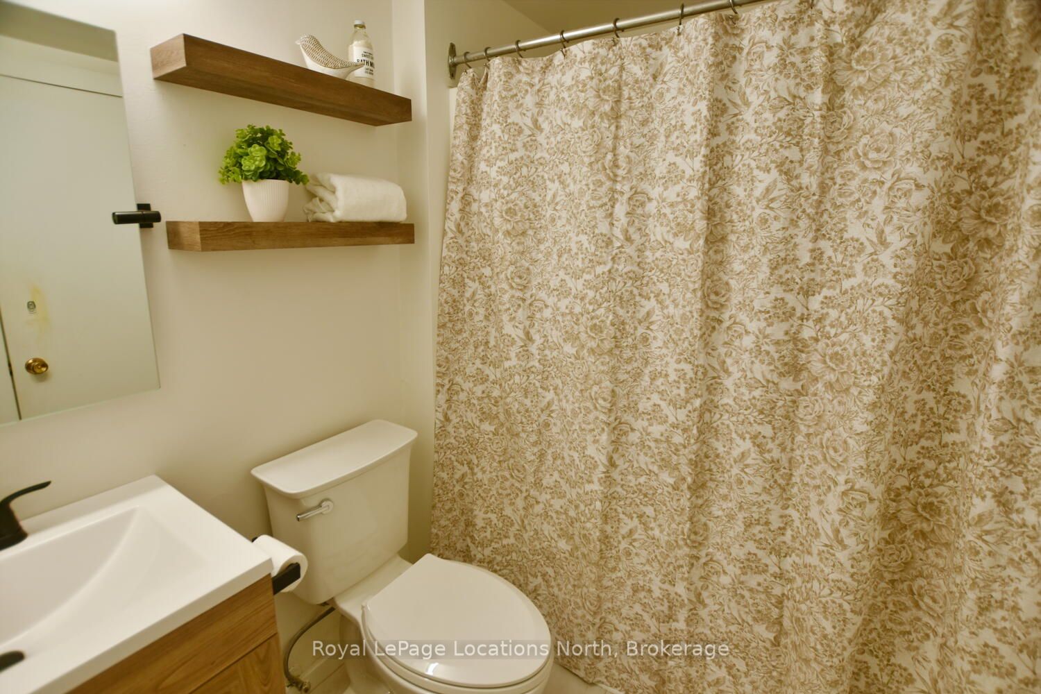 49 Trott Boulevard 176 Property Photo 27