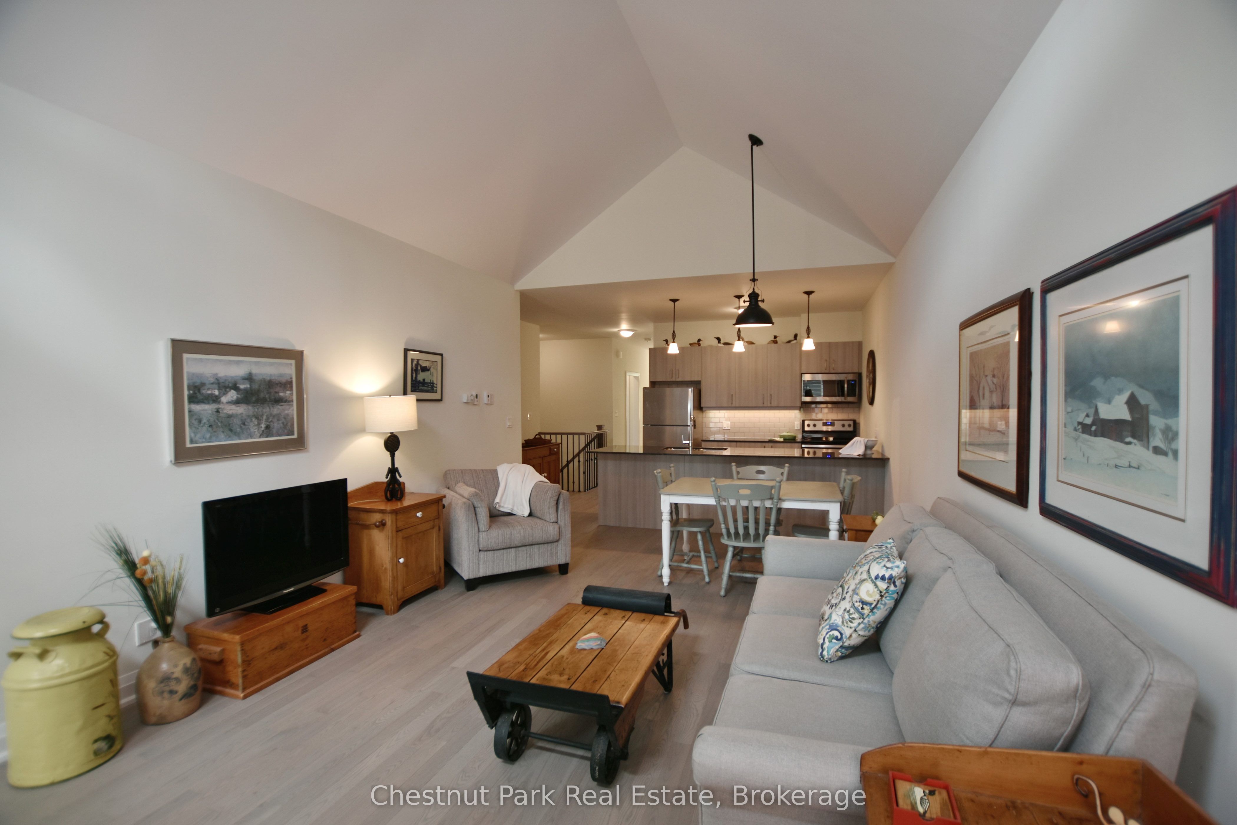 18 Sutton Lane Property Photo 13