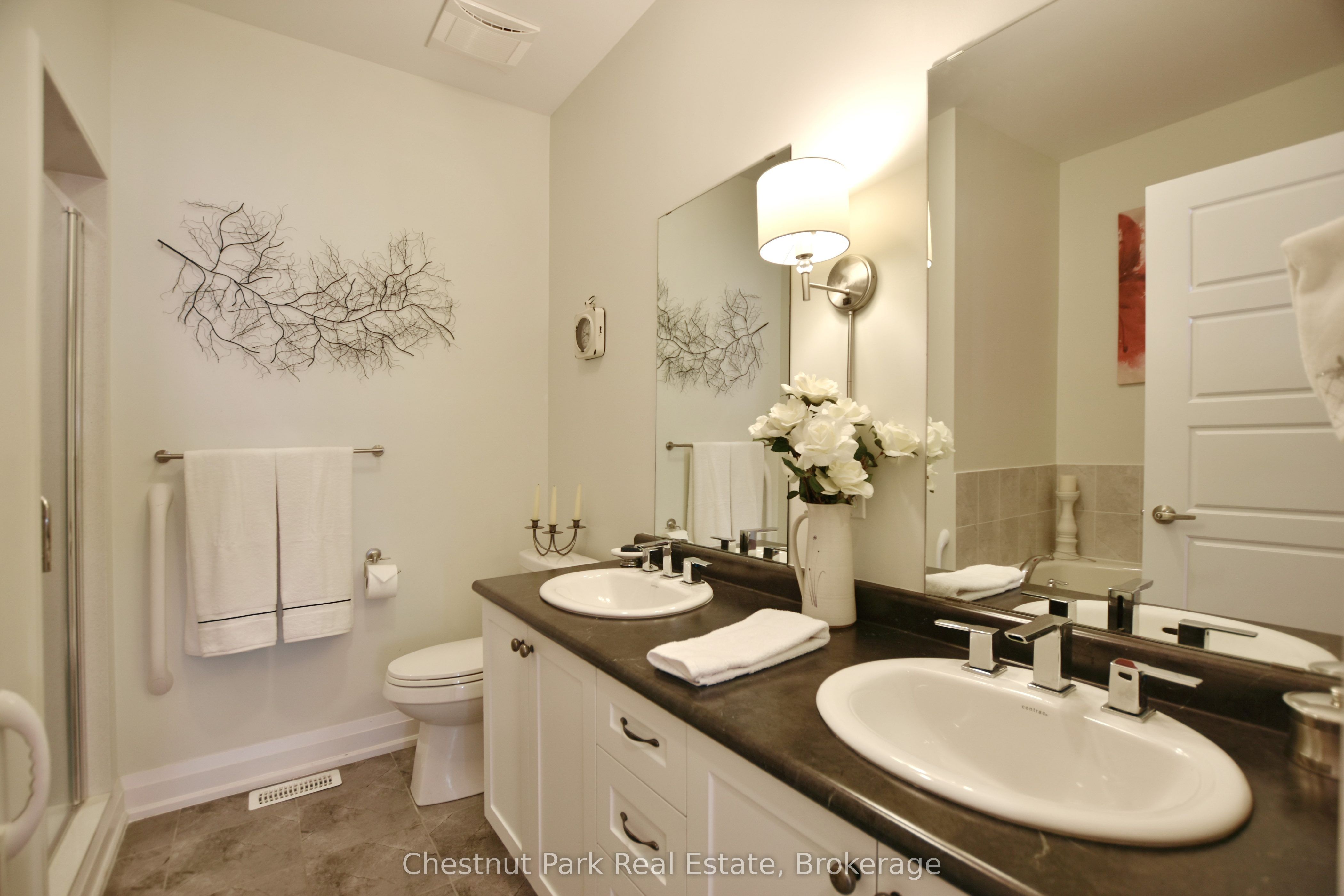 18 Sutton Lane Property Photo 17