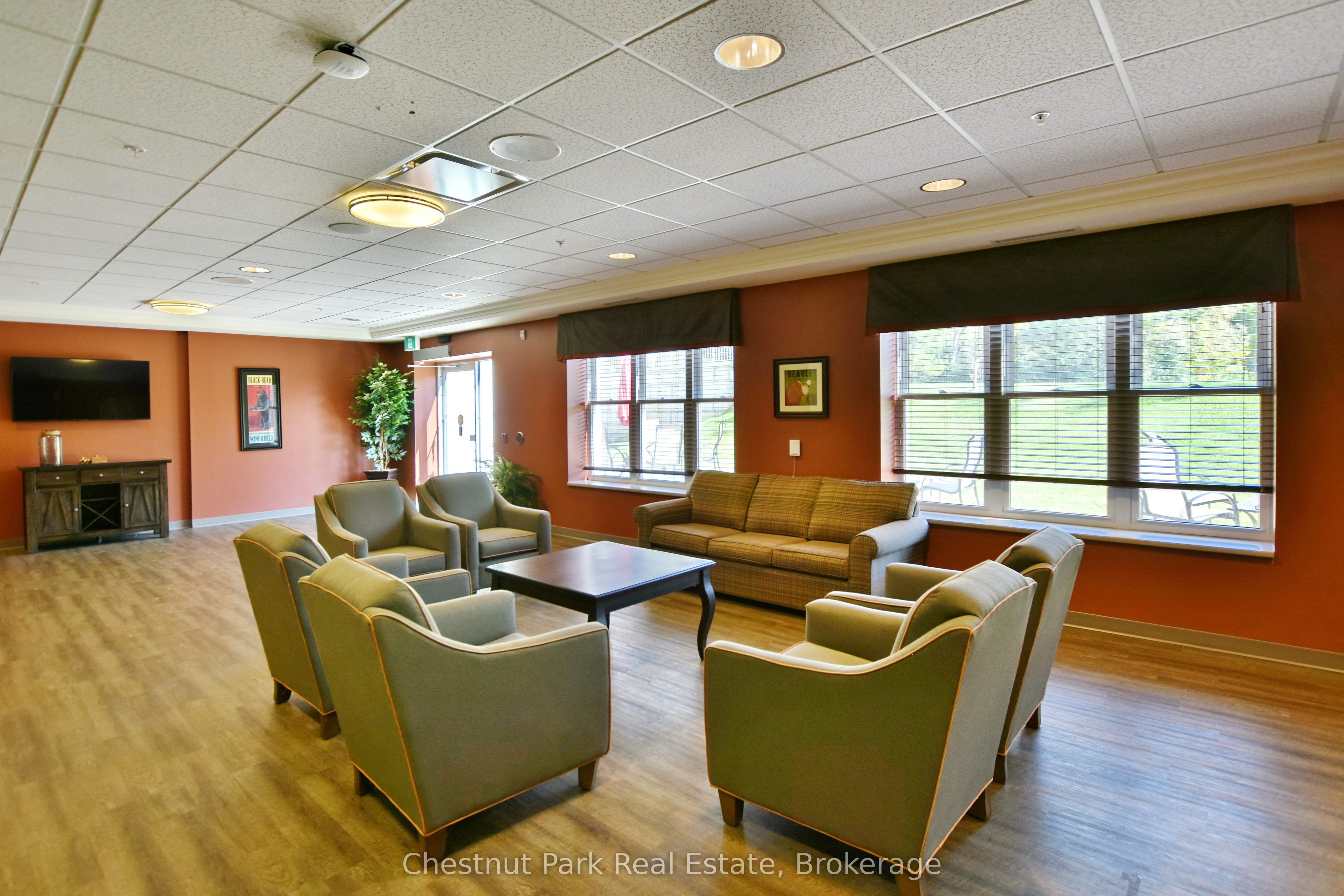 18 Sutton Lane Property Photo 45