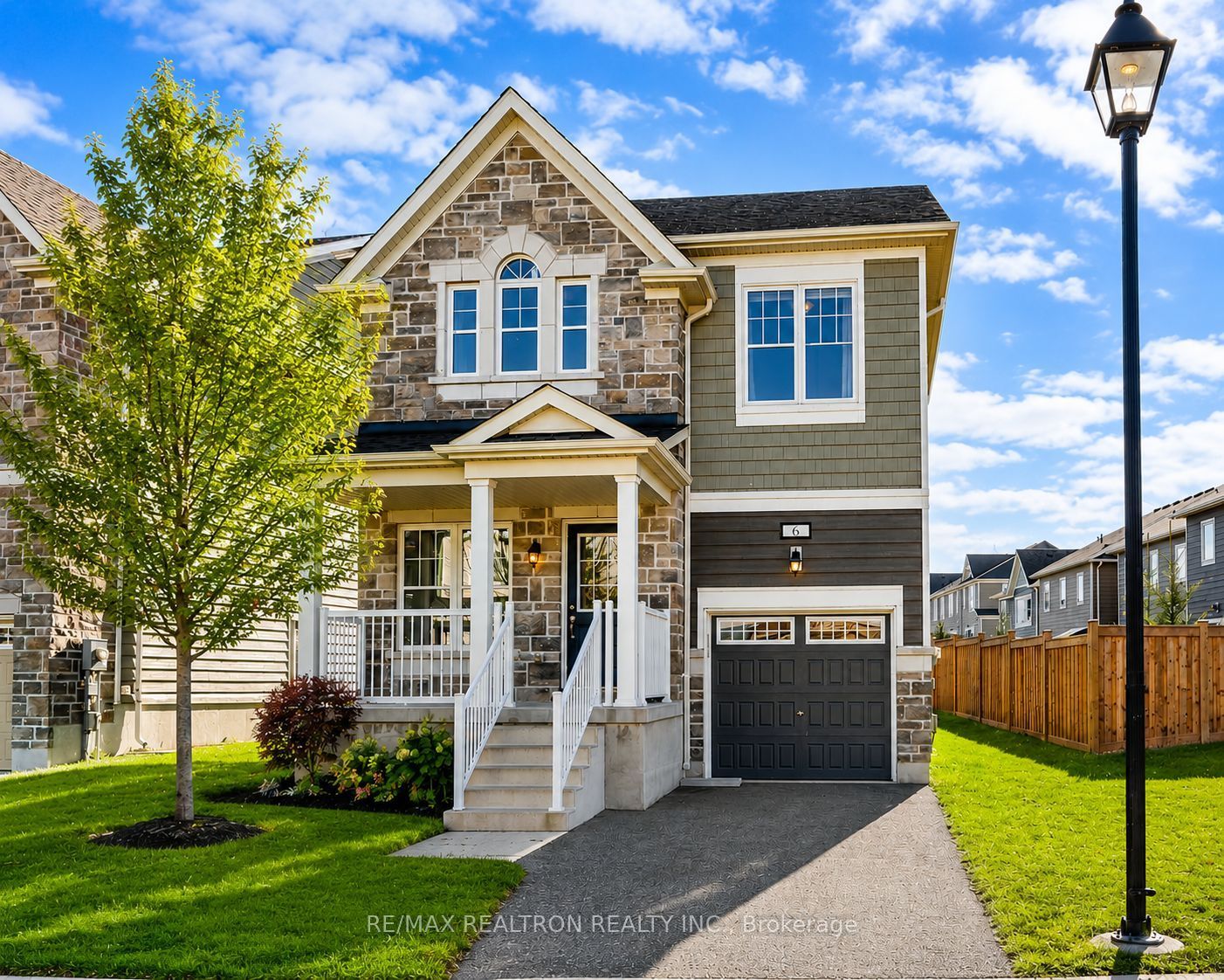 6 Bobolink Drive