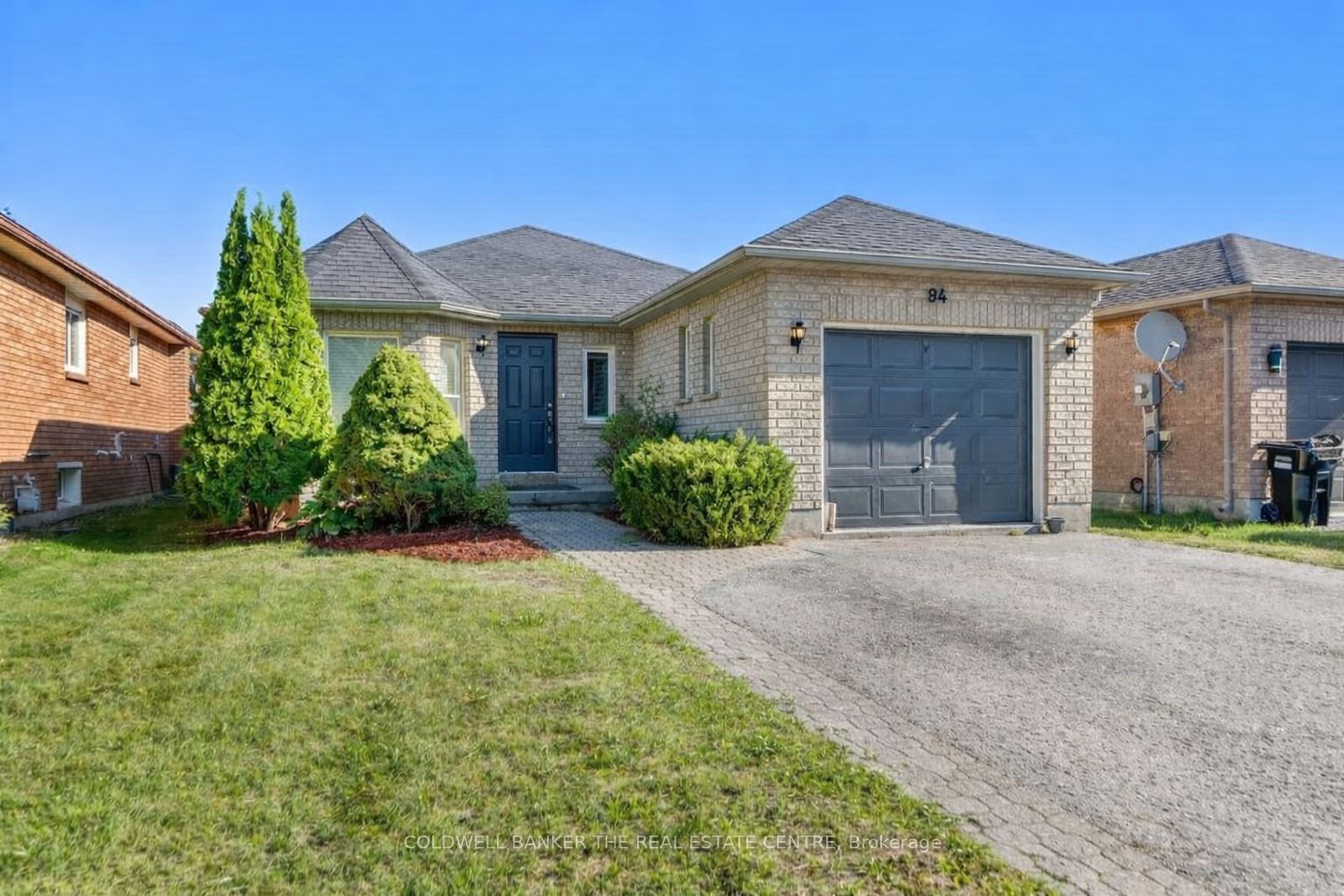 94 Buchanan Street Property Photo 1