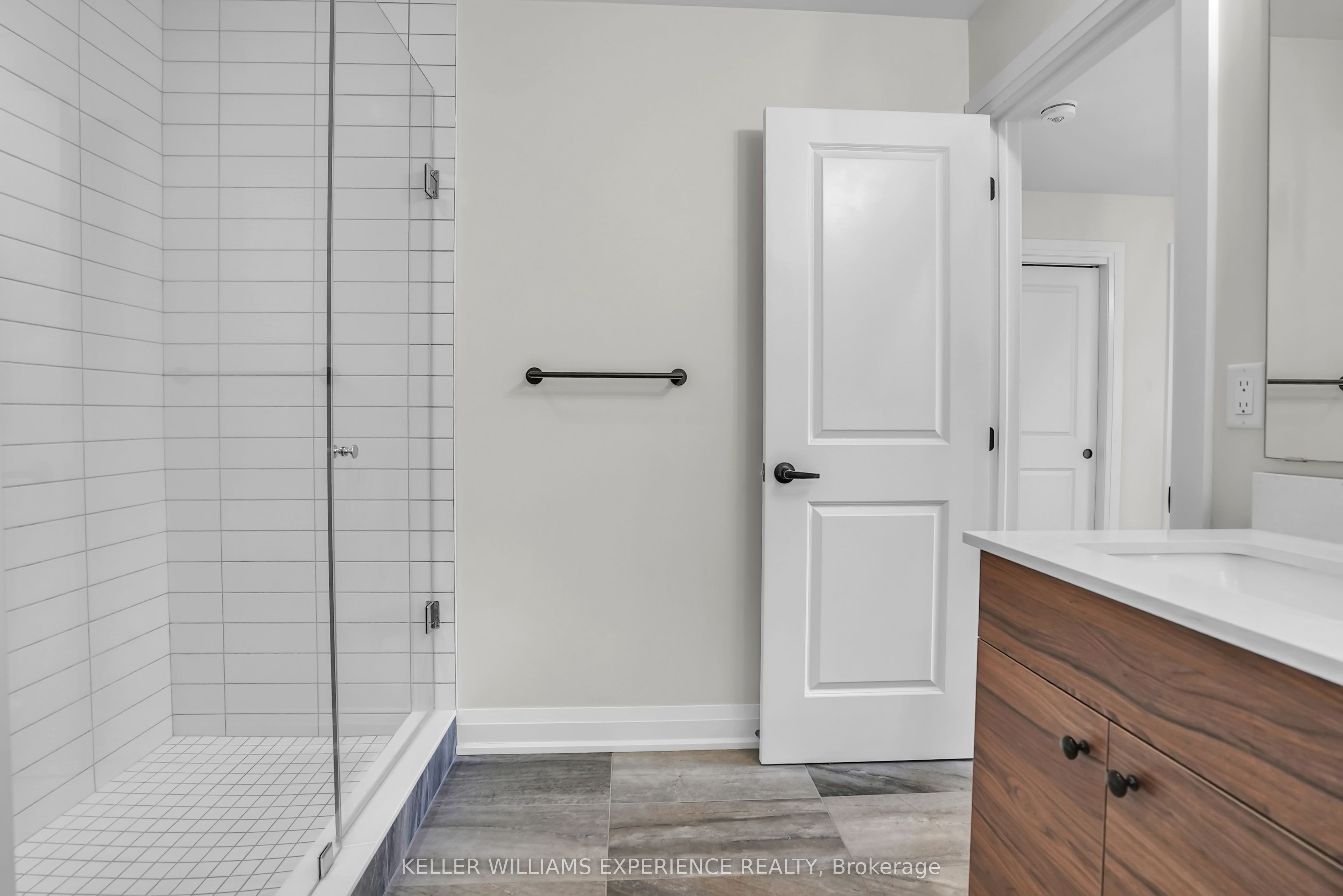 86 Clapperton Street Property Photo 23