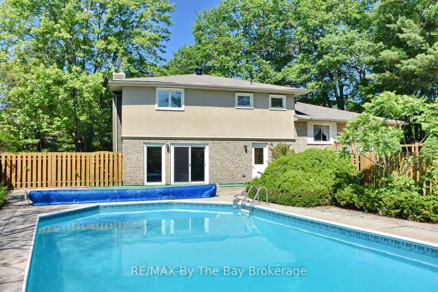69 Frederick Drive Property Photo 2