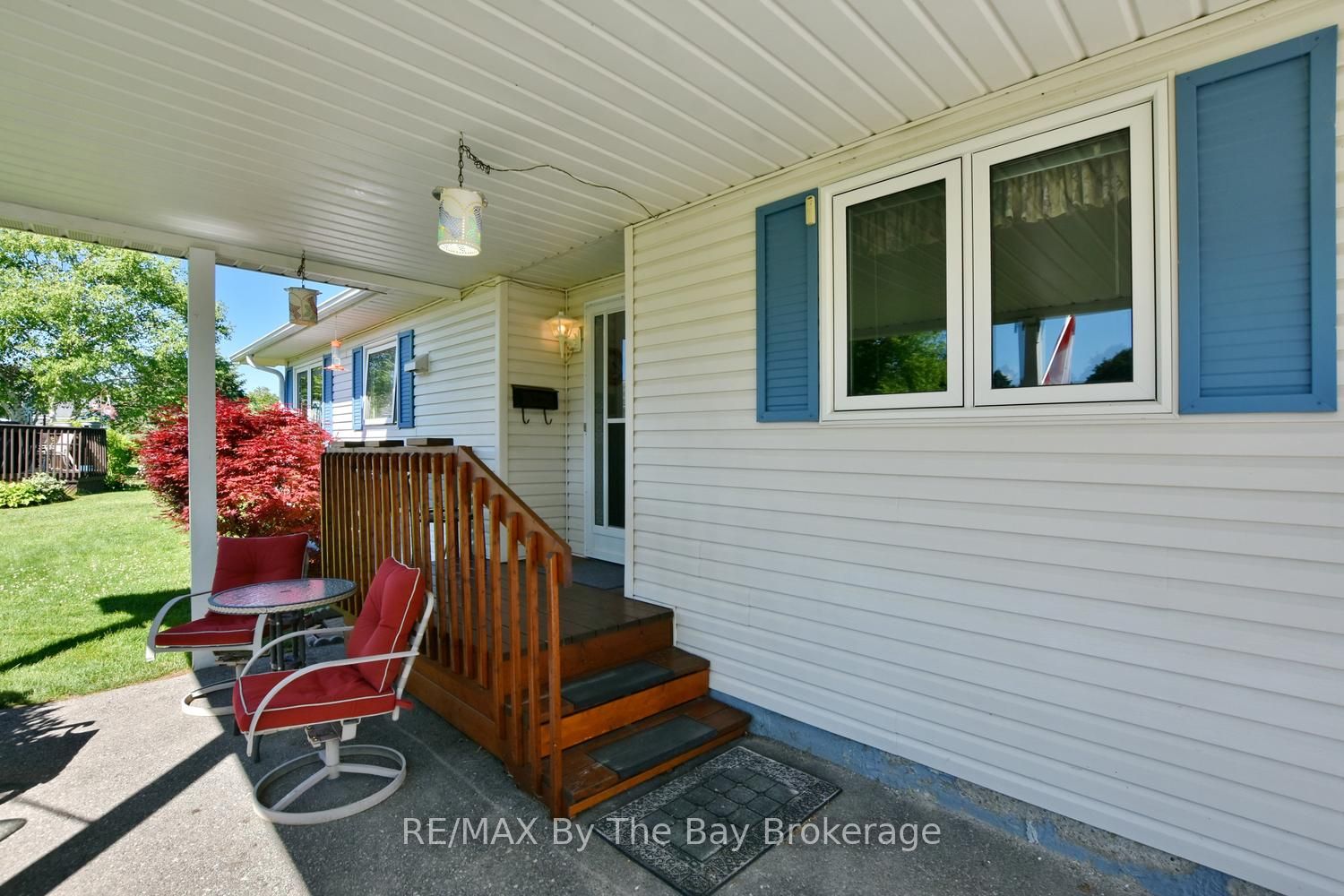 12 Indiana Avenue Property Photo 6
