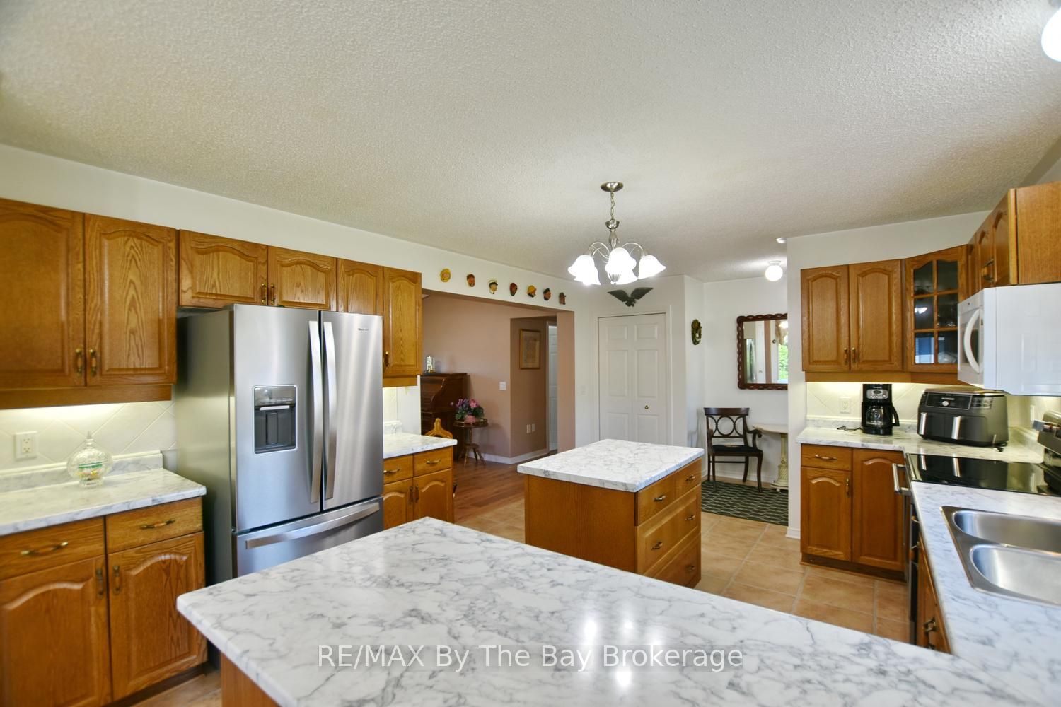 12 Indiana Avenue Property Photo 11