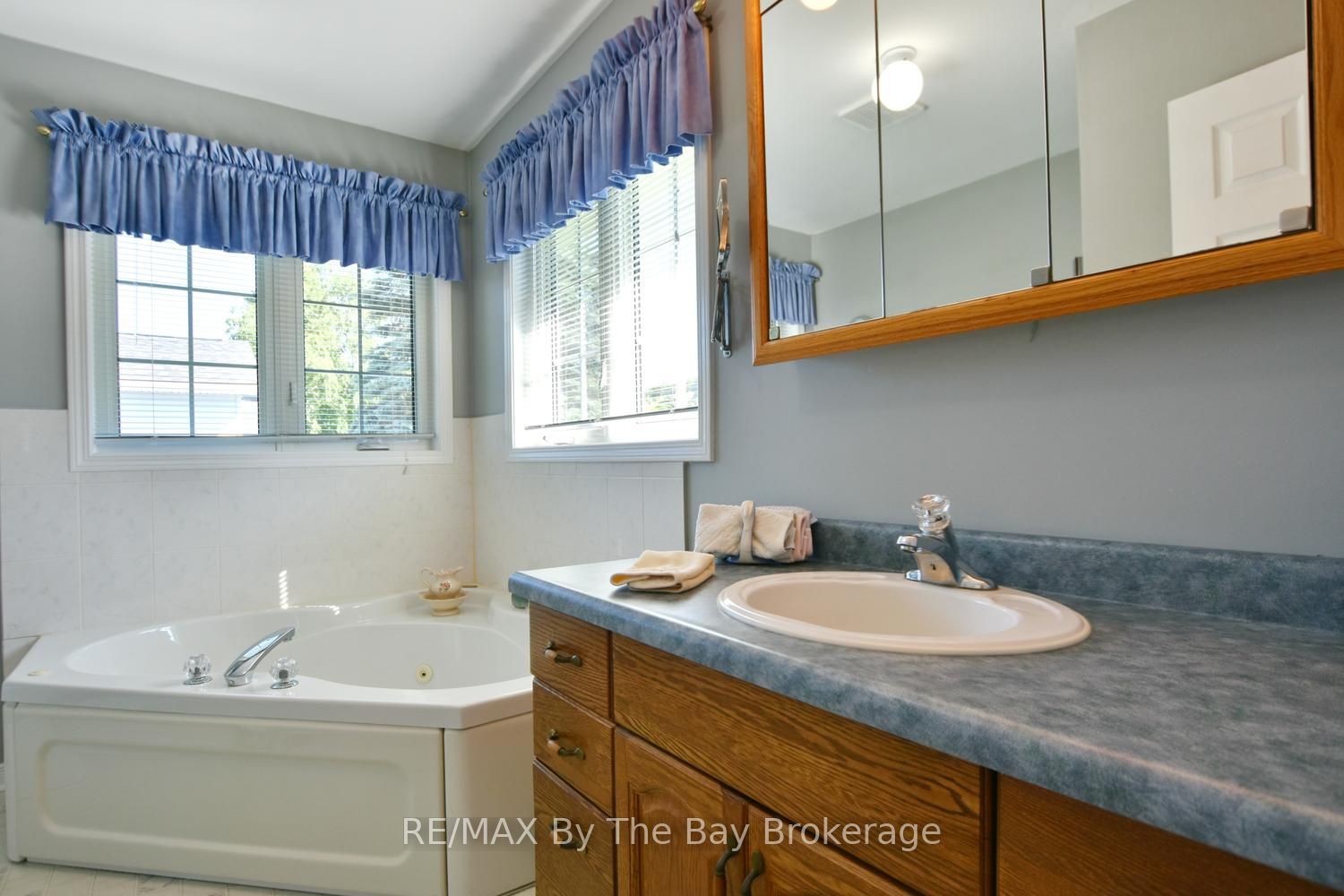 12 Indiana Avenue Property Photo 20