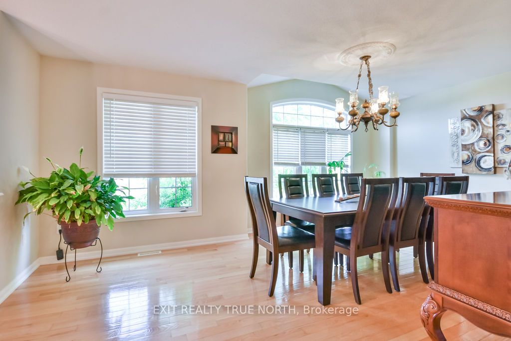 29 Old Hickory Lane Property Photo 5