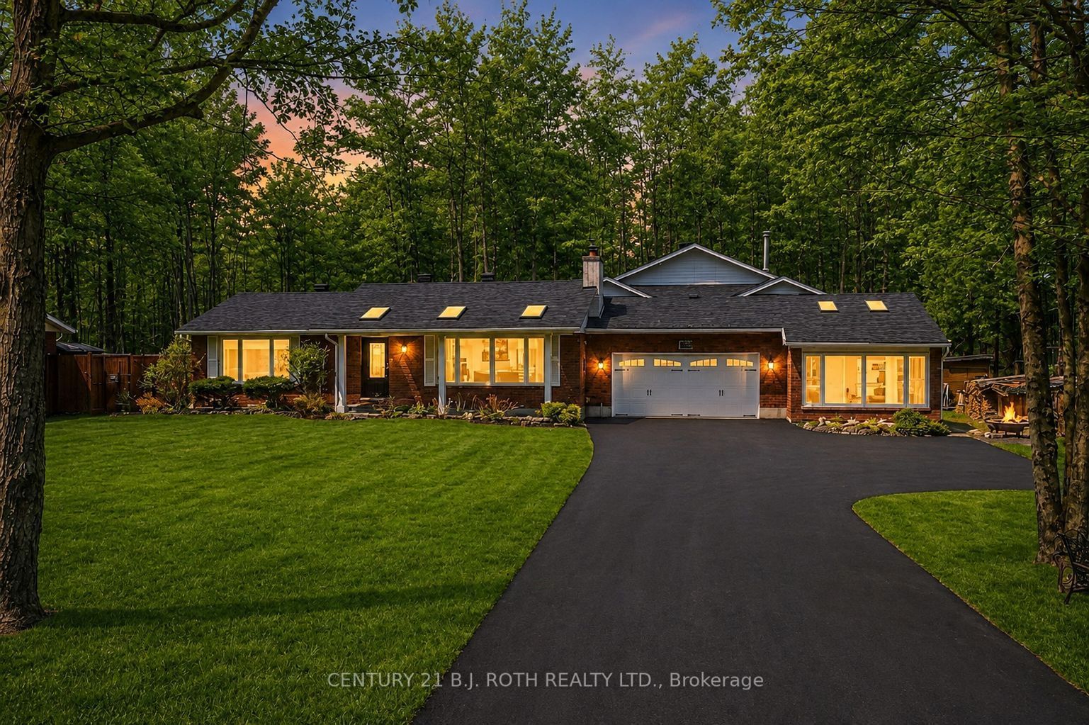 1078 Sunnidale Road Property Photo 1