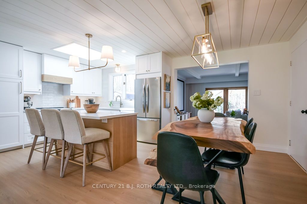1078 Sunnidale Road Property Photo 13