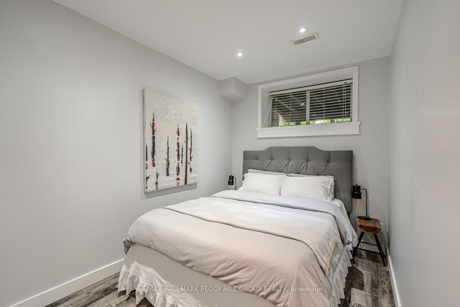 11 Oakmont Avenue Property Photo 16