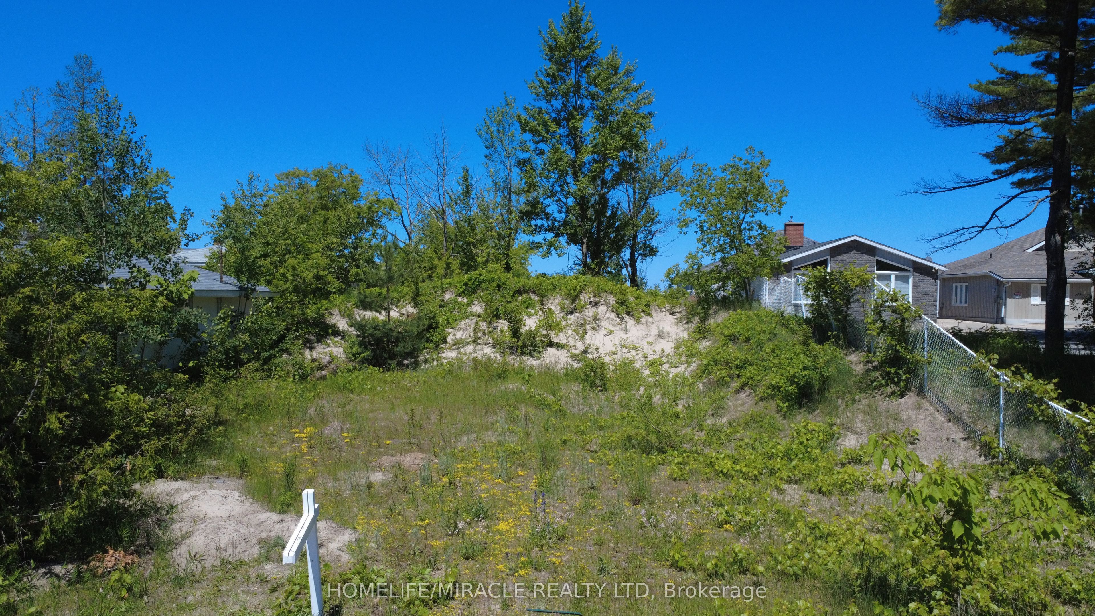 316 Shore Lane Property Photo 5