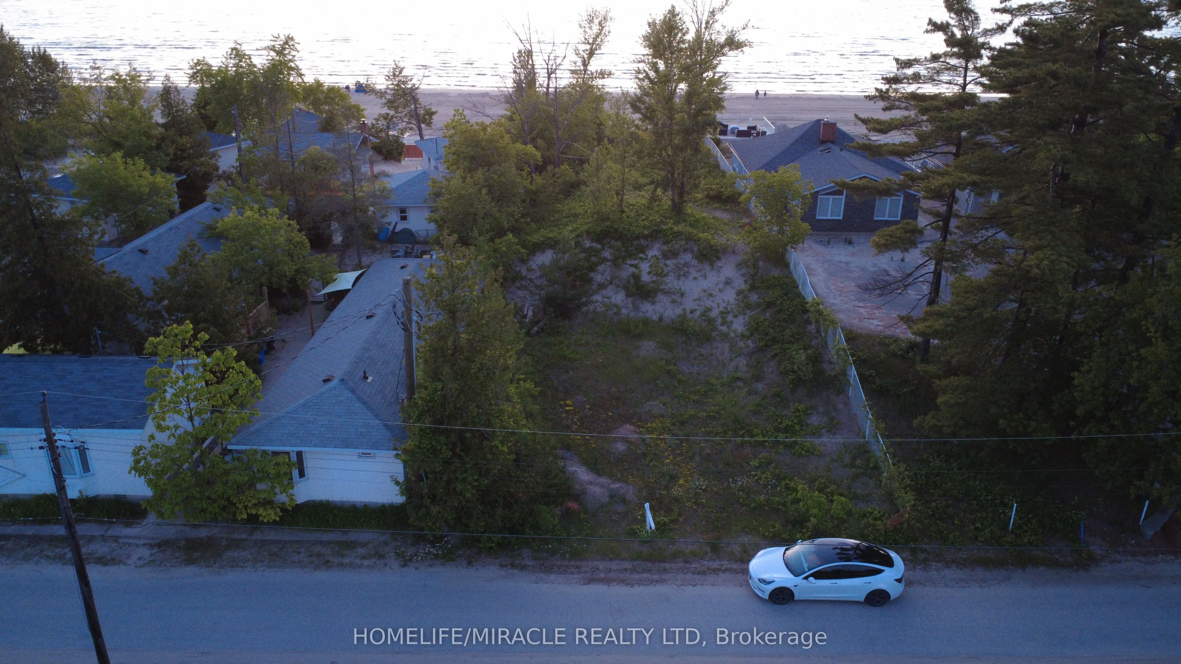 316 Shore Lane Property Photo 6