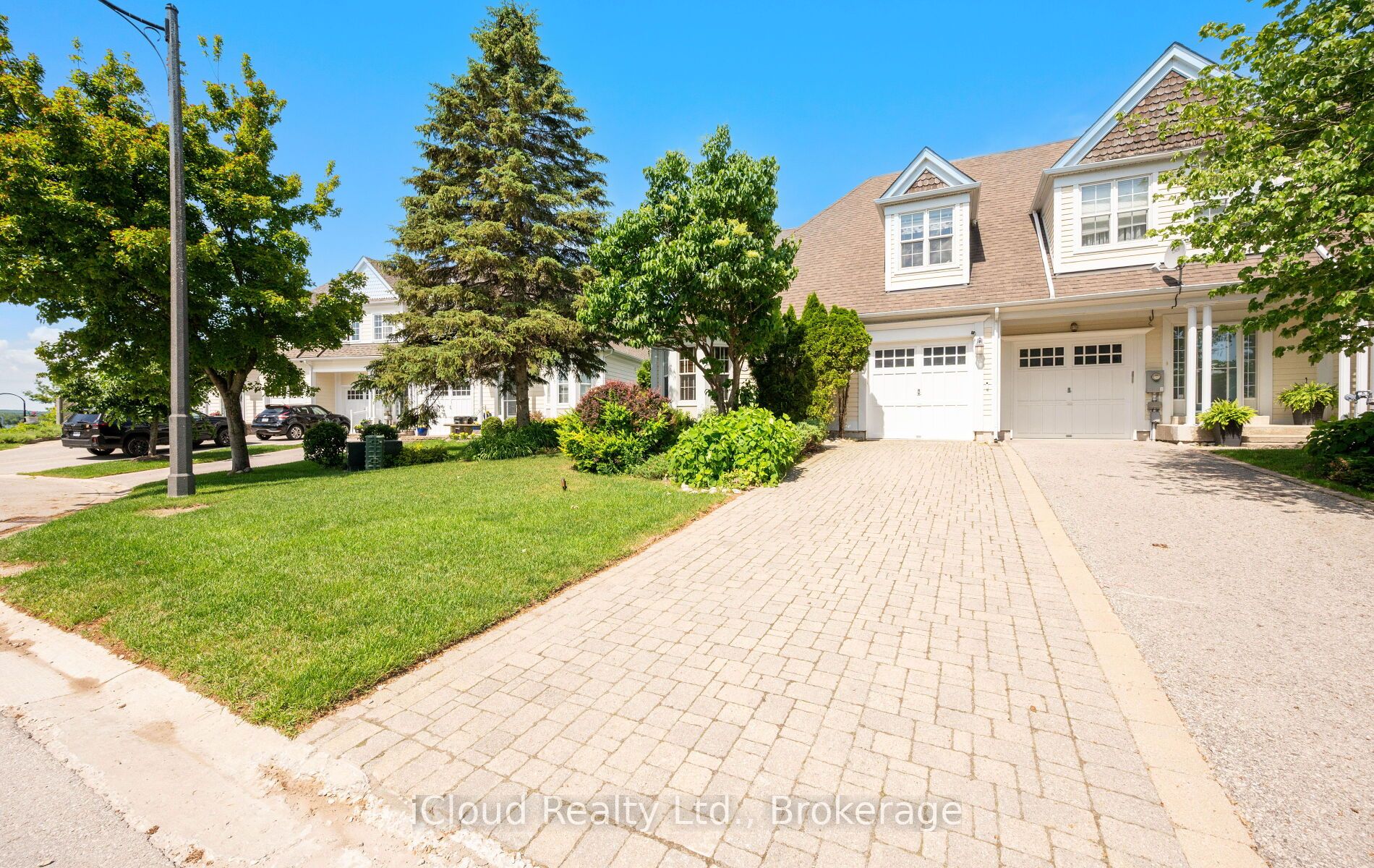 104 Wycliffe Cove Property Photo 6