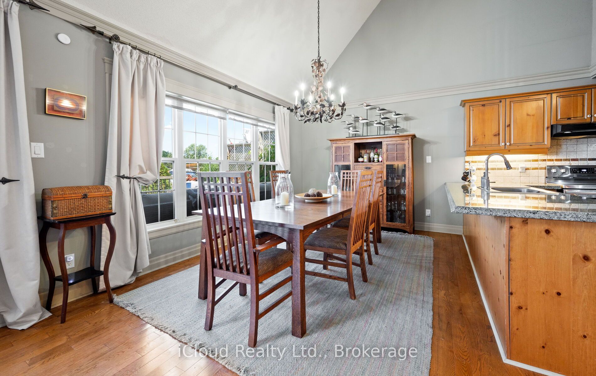 104 Wycliffe Cove Property Photo 17