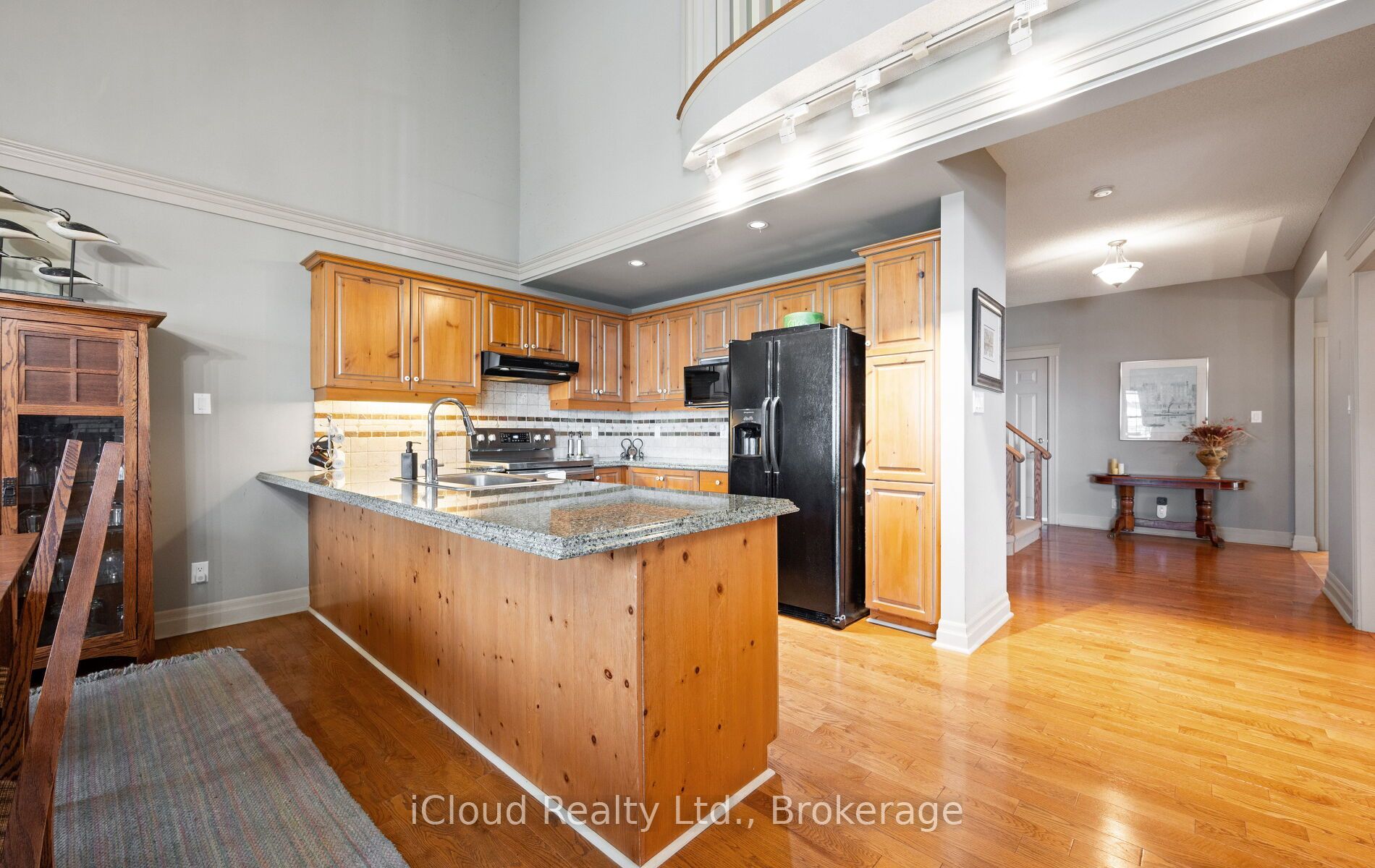 104 Wycliffe Cove Property Photo 19