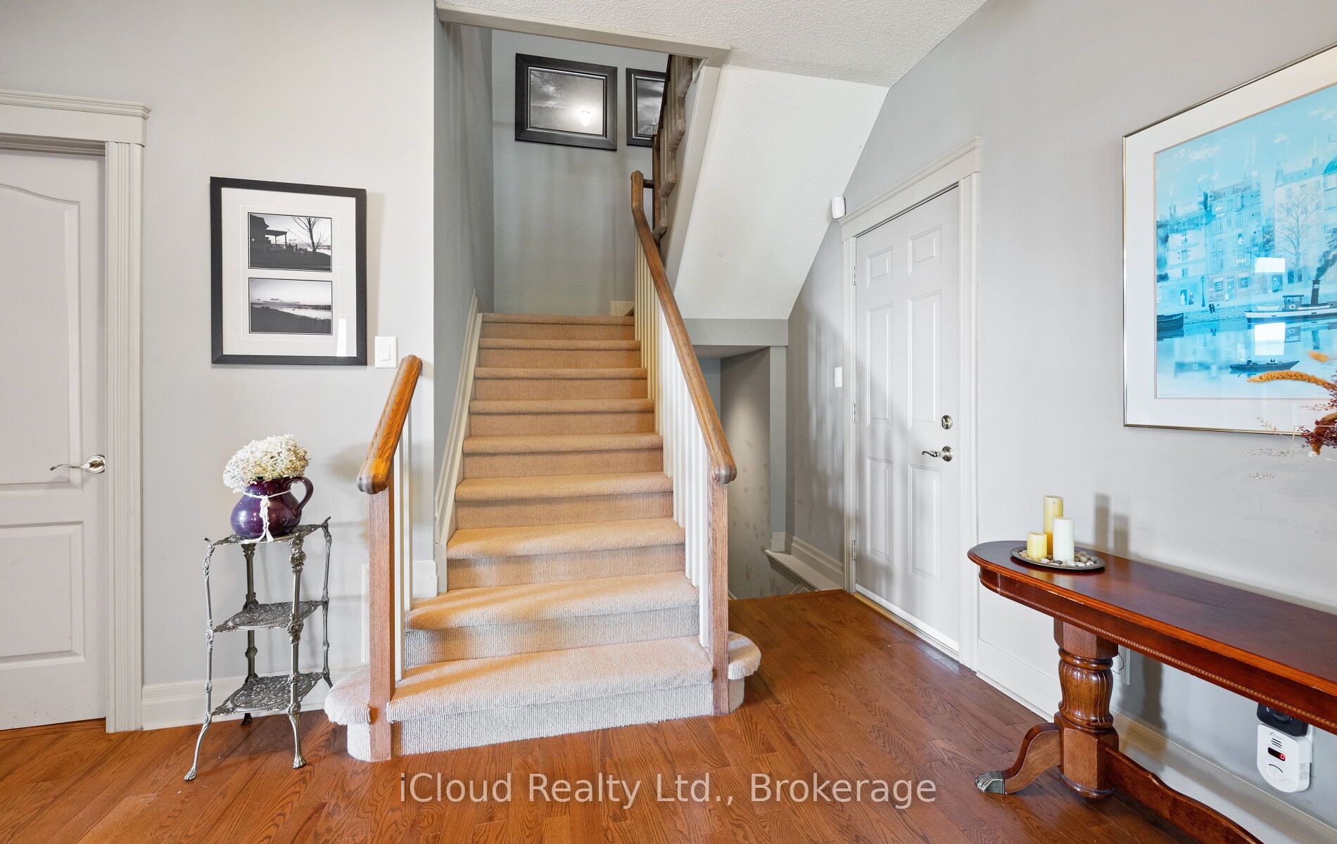 104 Wycliffe Cove Property Photo 29