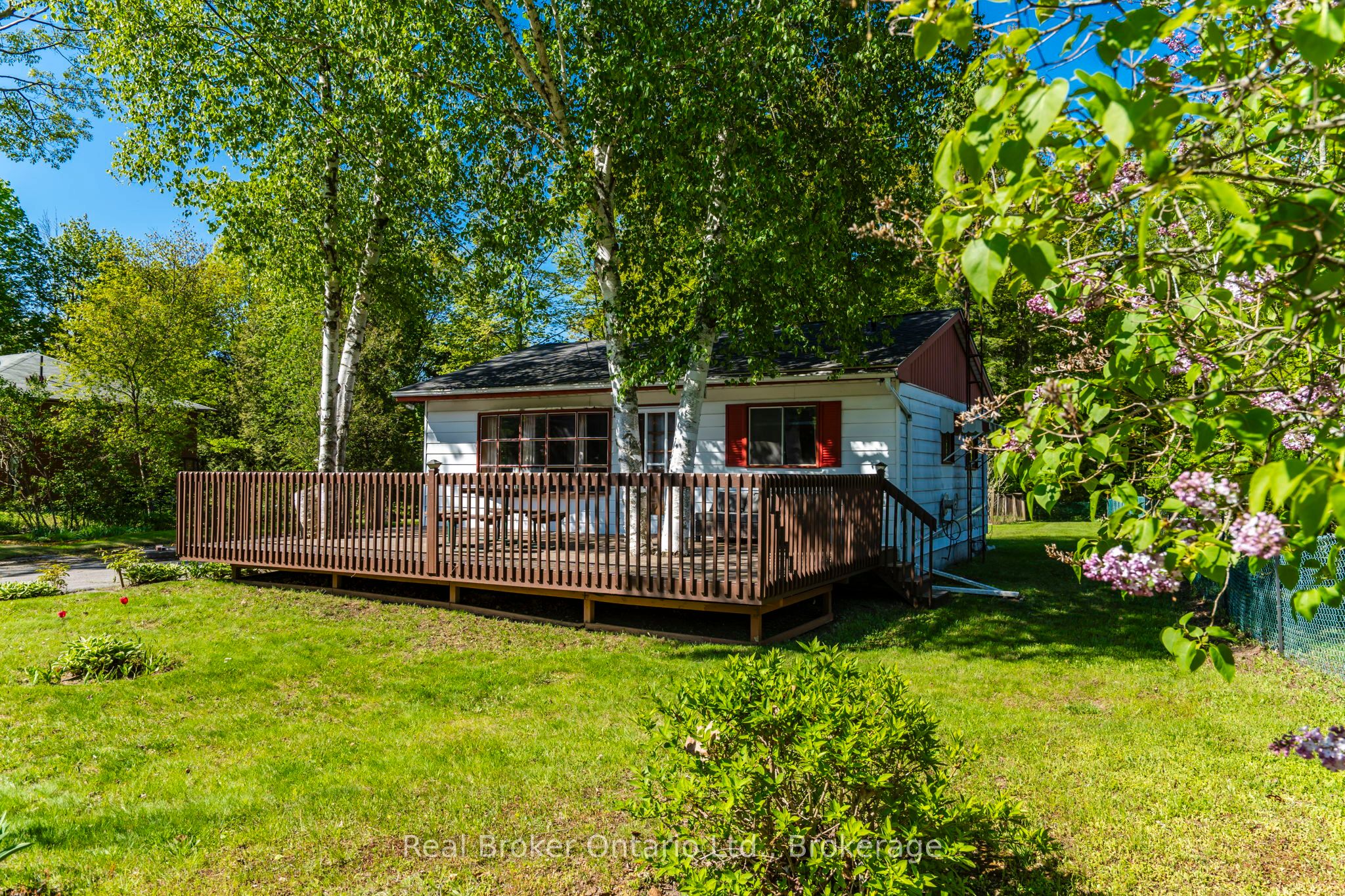 24 Poplar Drive Property Photo 1