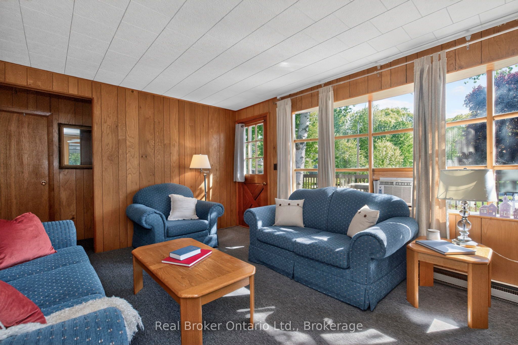 24 Poplar Drive Property Photo 8