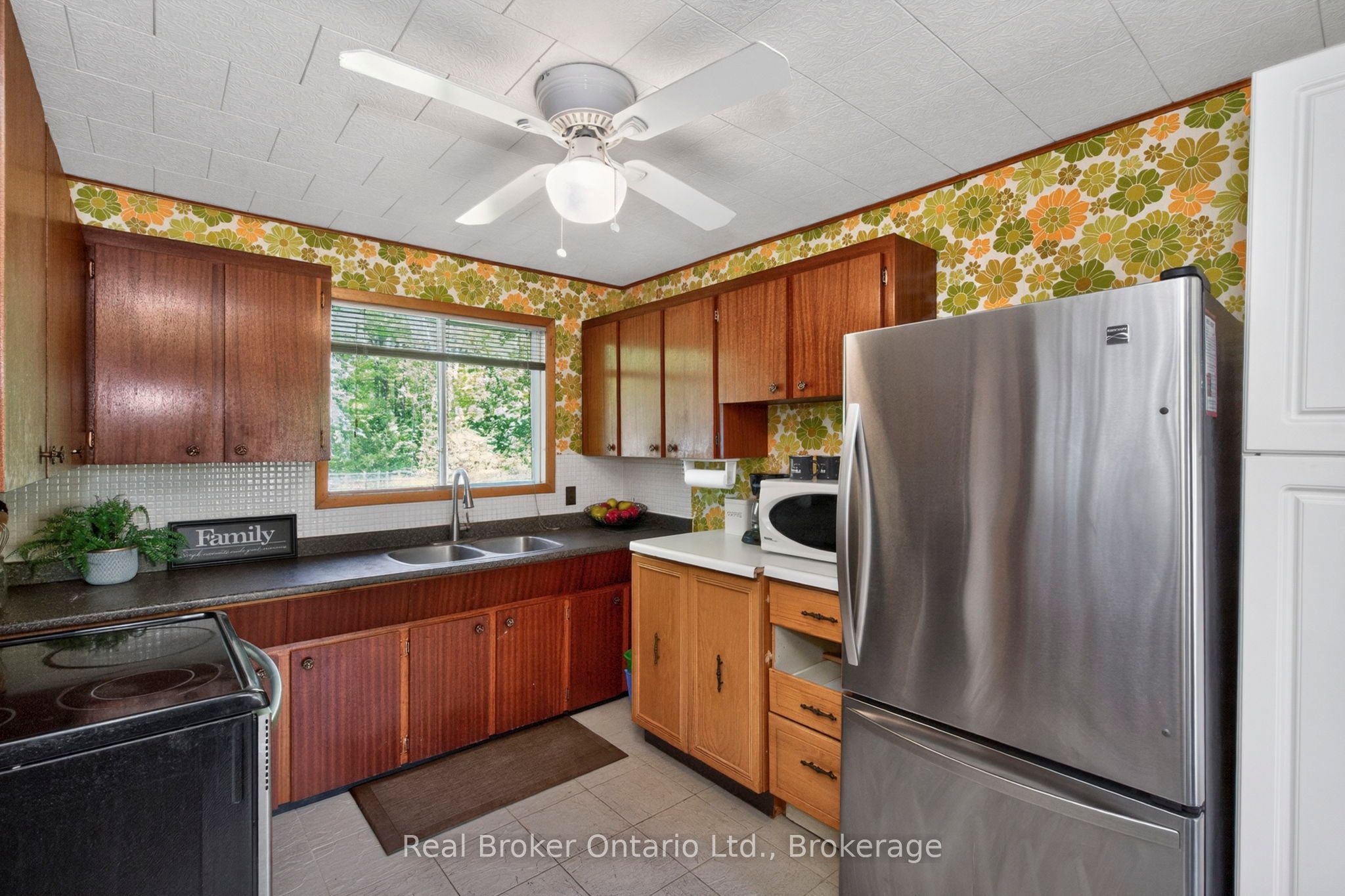 24 Poplar Drive Property Photo 13