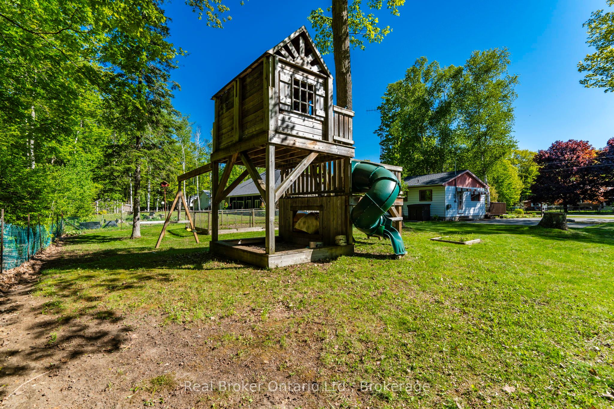 24 Poplar Drive Property Photo 23