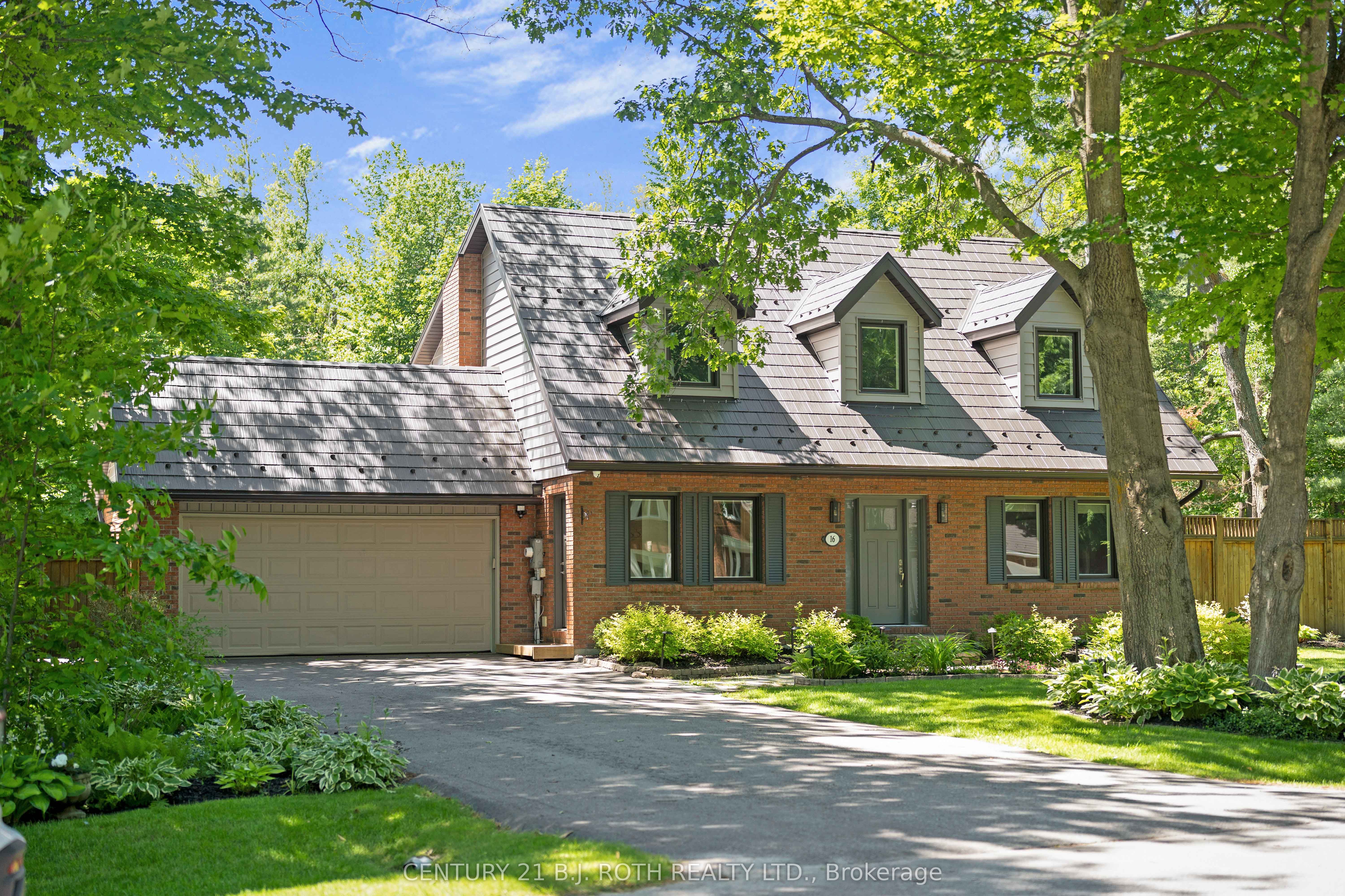16 Spence Avenue Property Photo 1